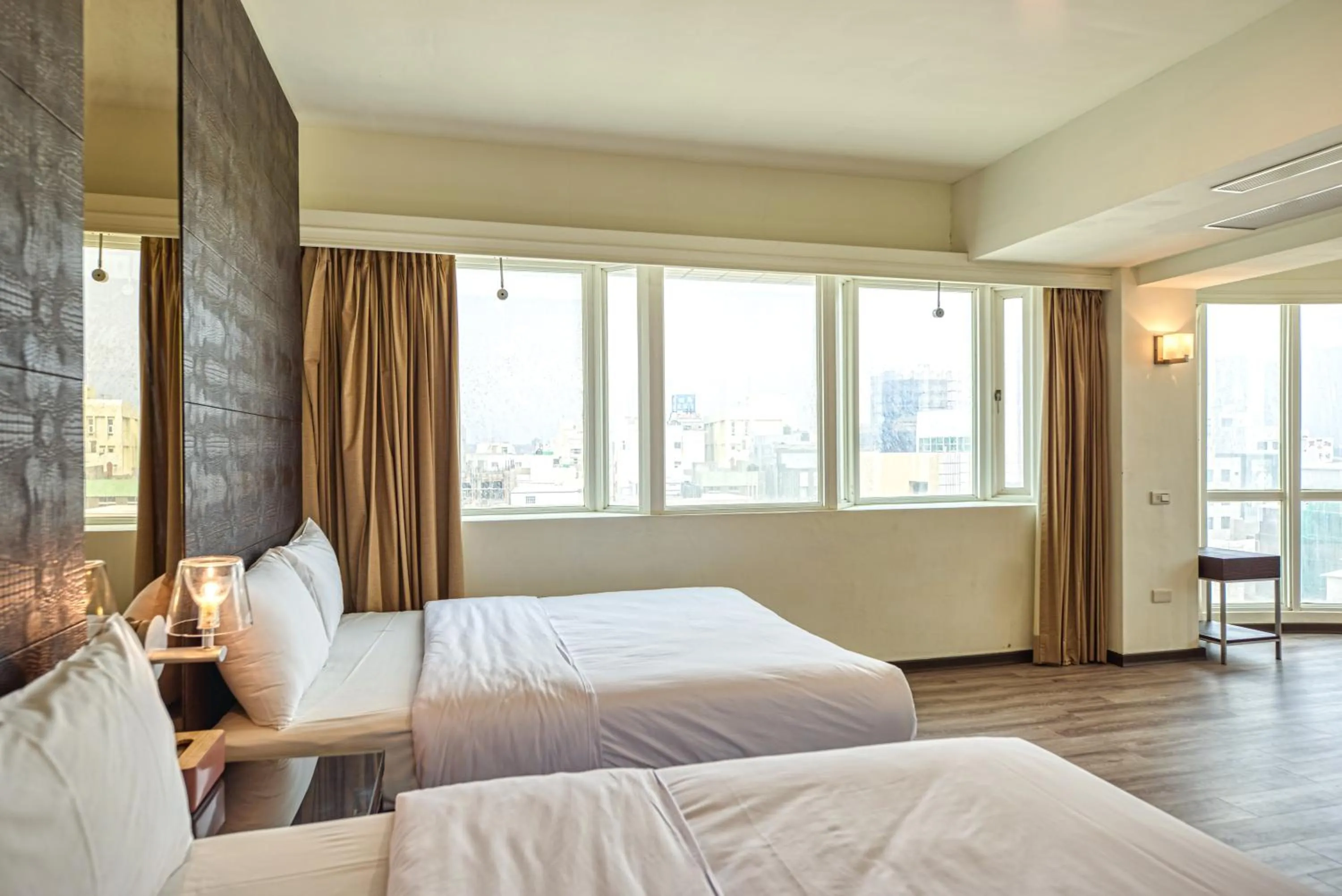 Bed in Jih Lih Hotel