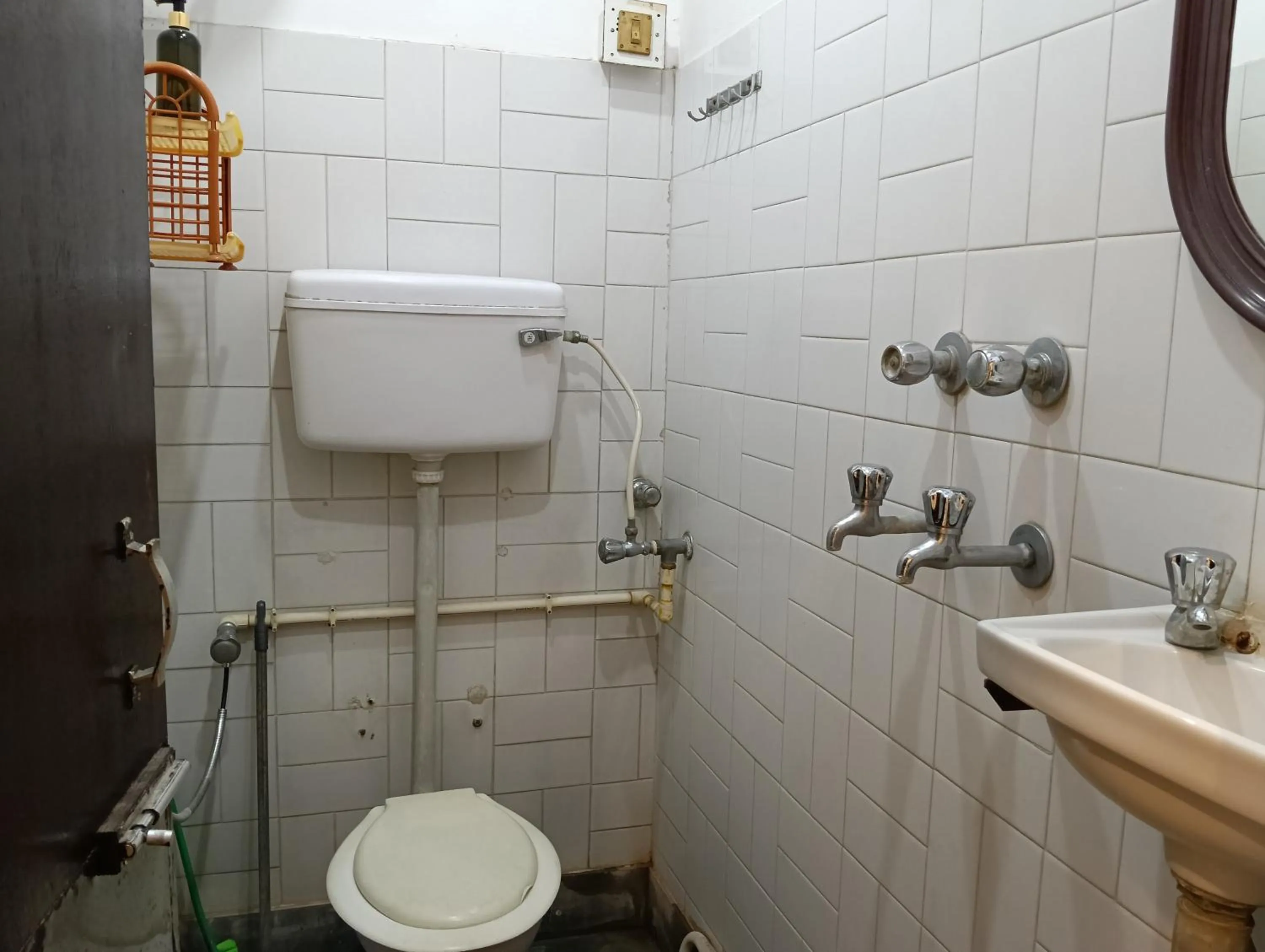 Bathroom in Scindhia Guest House