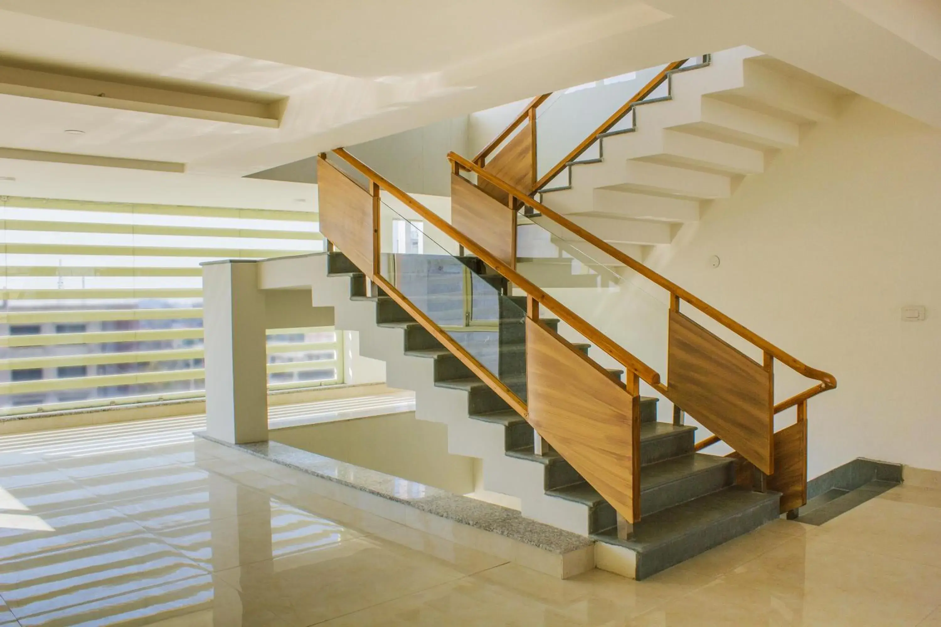 Property building in Rama Trident, Katra Property building in Rama Trident, Katra