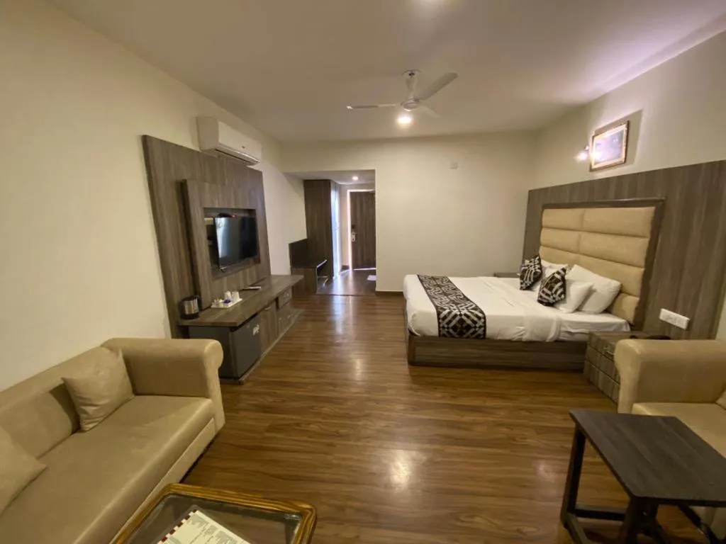 Living room, Bed in Rama Trident, Katra