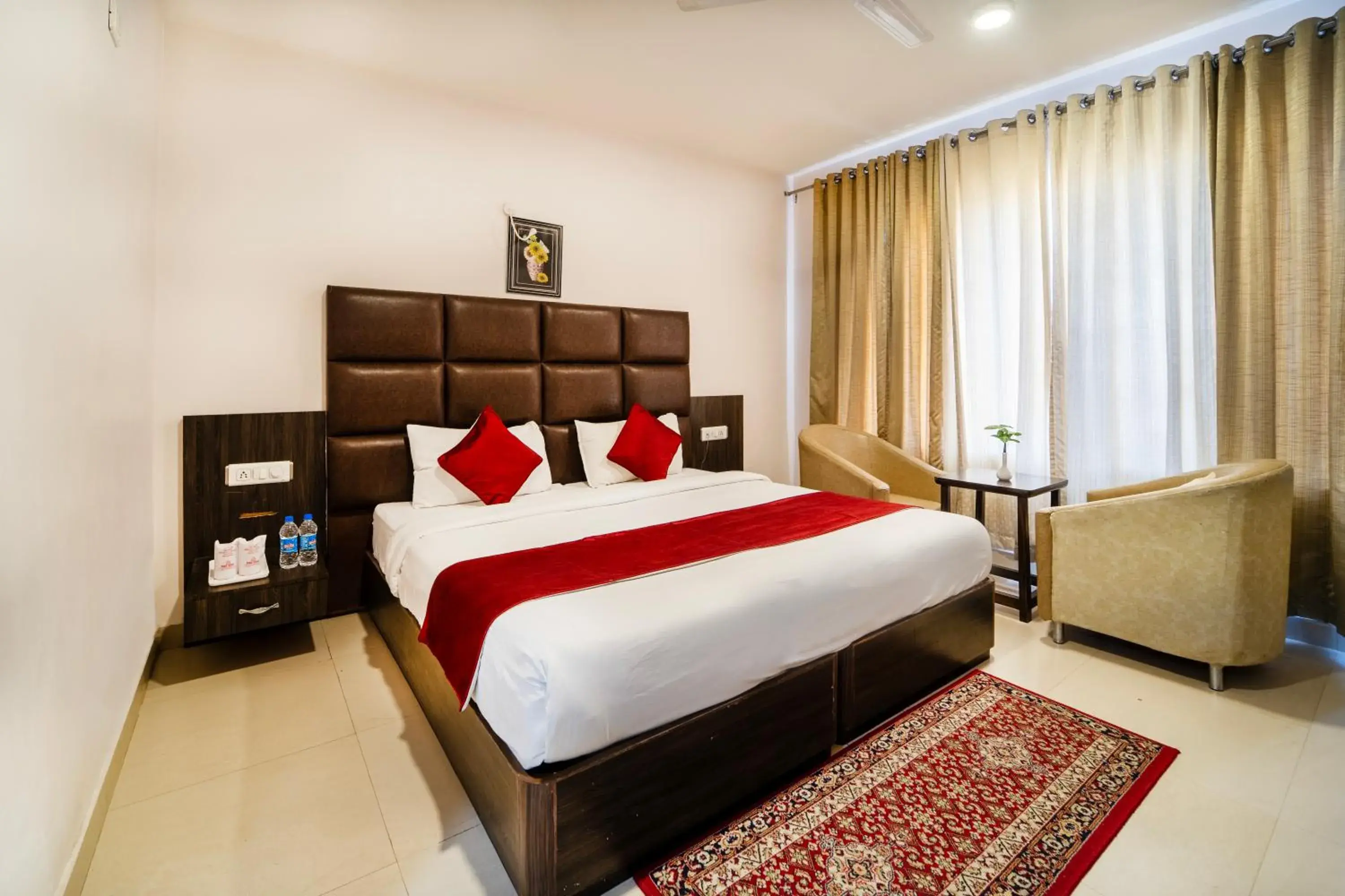 Photo of the whole room, Bed in Rama Trident, Katra Photo of the whole room, Bed in Rama Trident, Katra