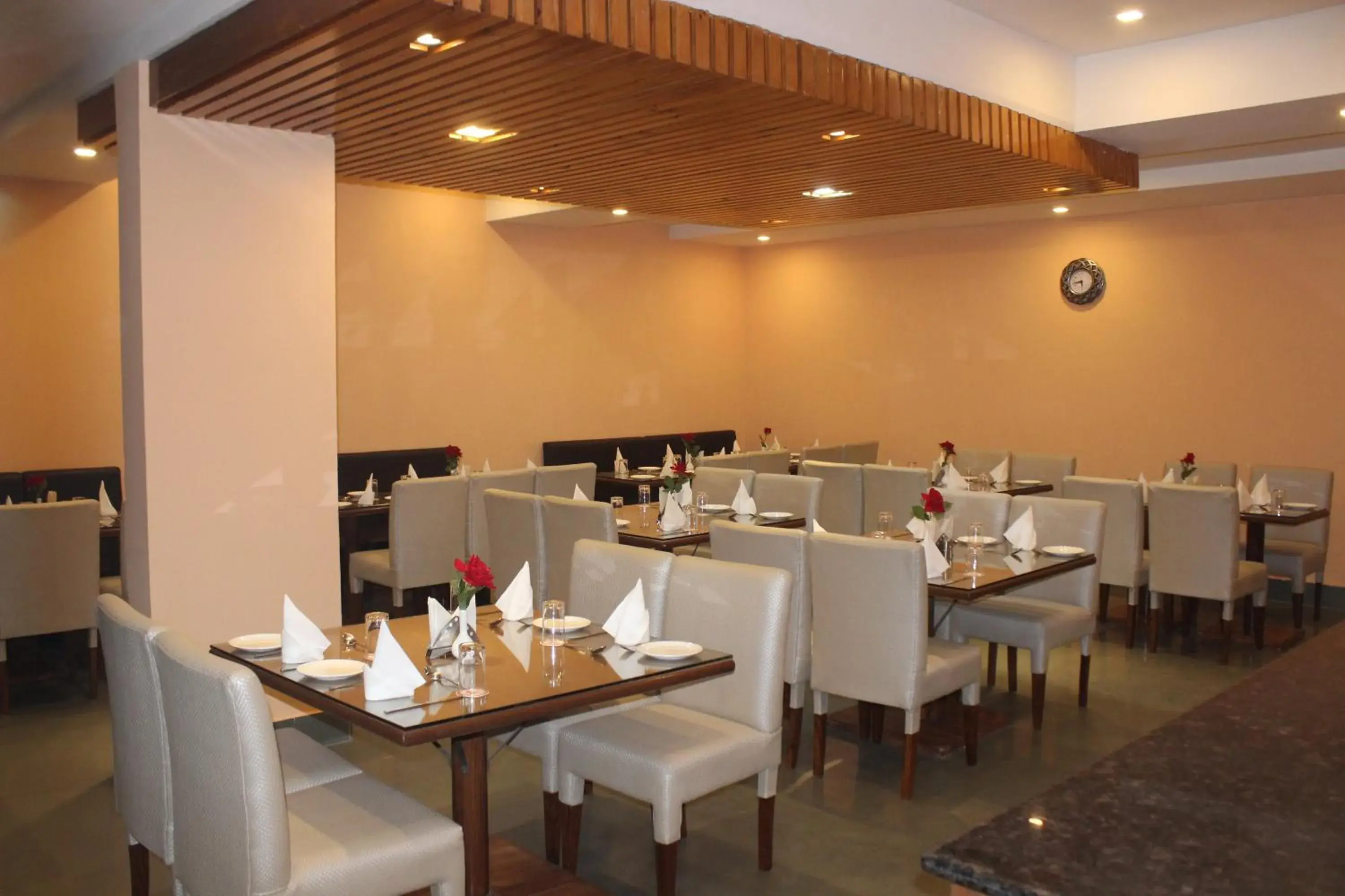 Restaurant/places to eat in Rama Trident, Katra Restaurant/places to eat in Rama Trident, Katra