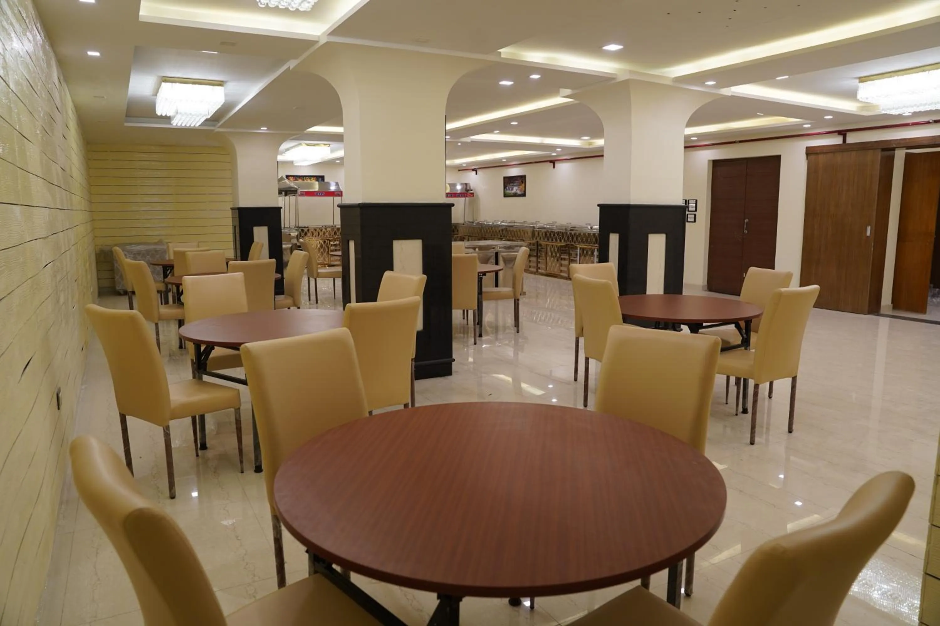 Banquet/Function facilities in Rama Trident, Katra
