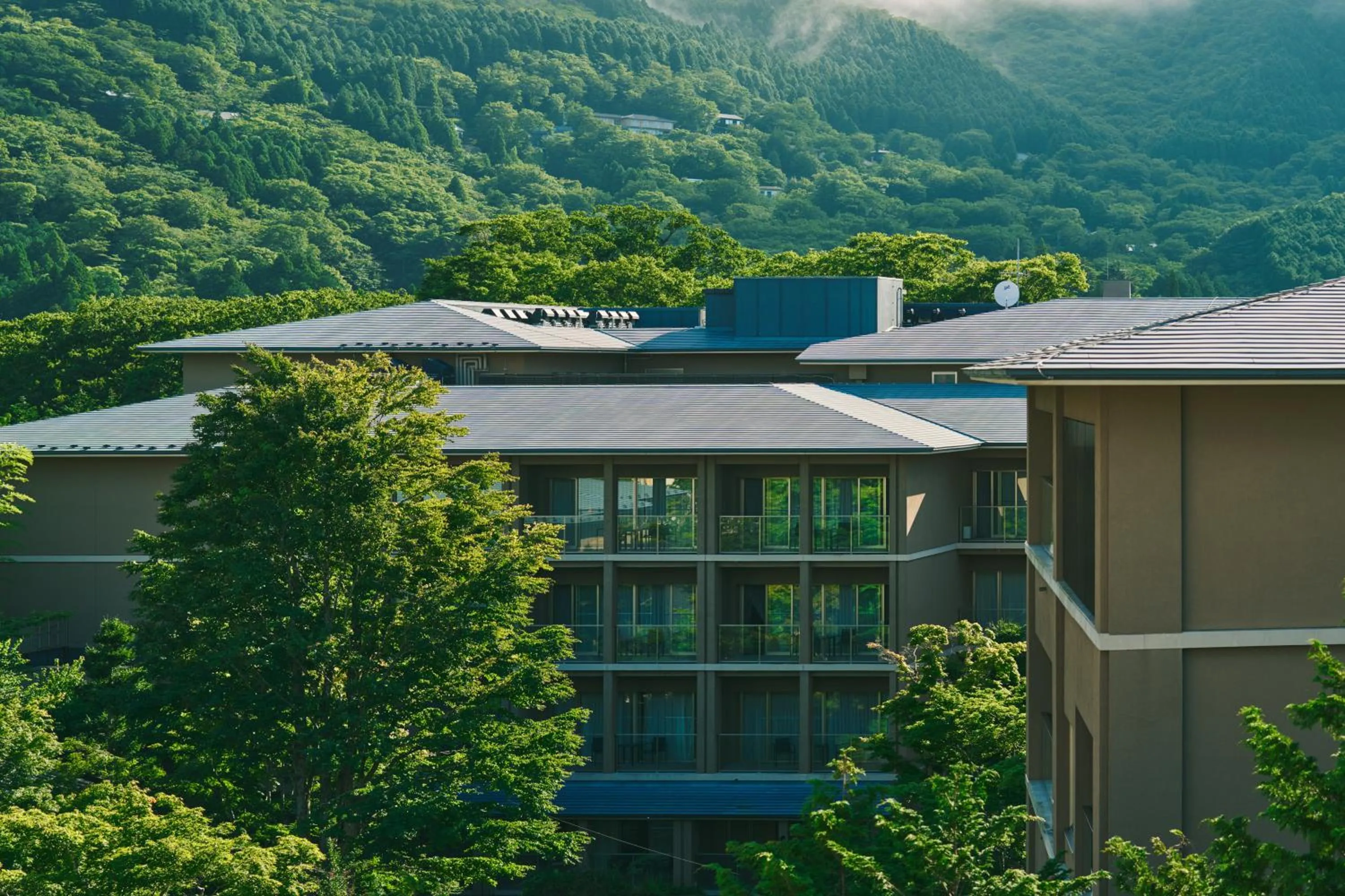 Property building in Hakone Hisui