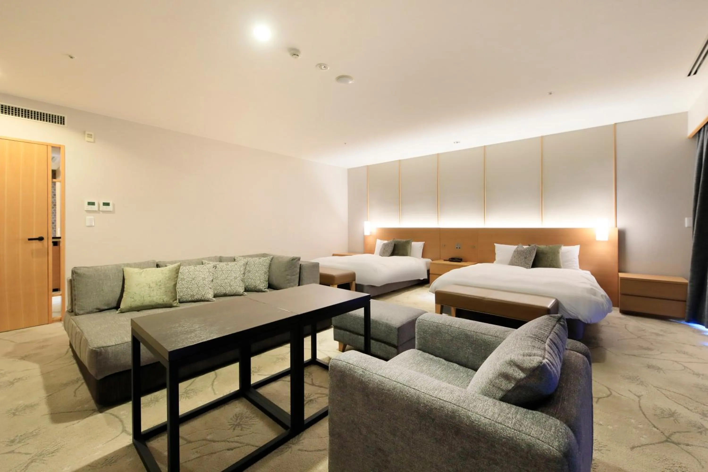 Photo of the whole room, Bed in Hakone Hisui