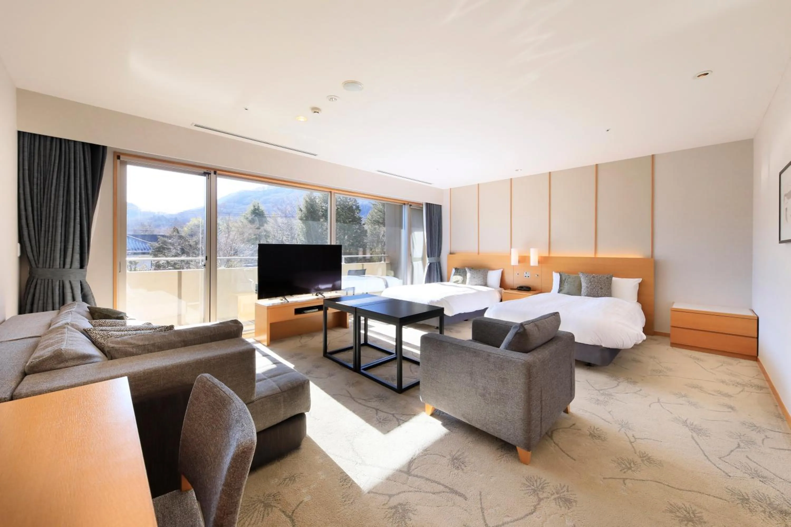 Photo of the whole room in Hakone Hisui