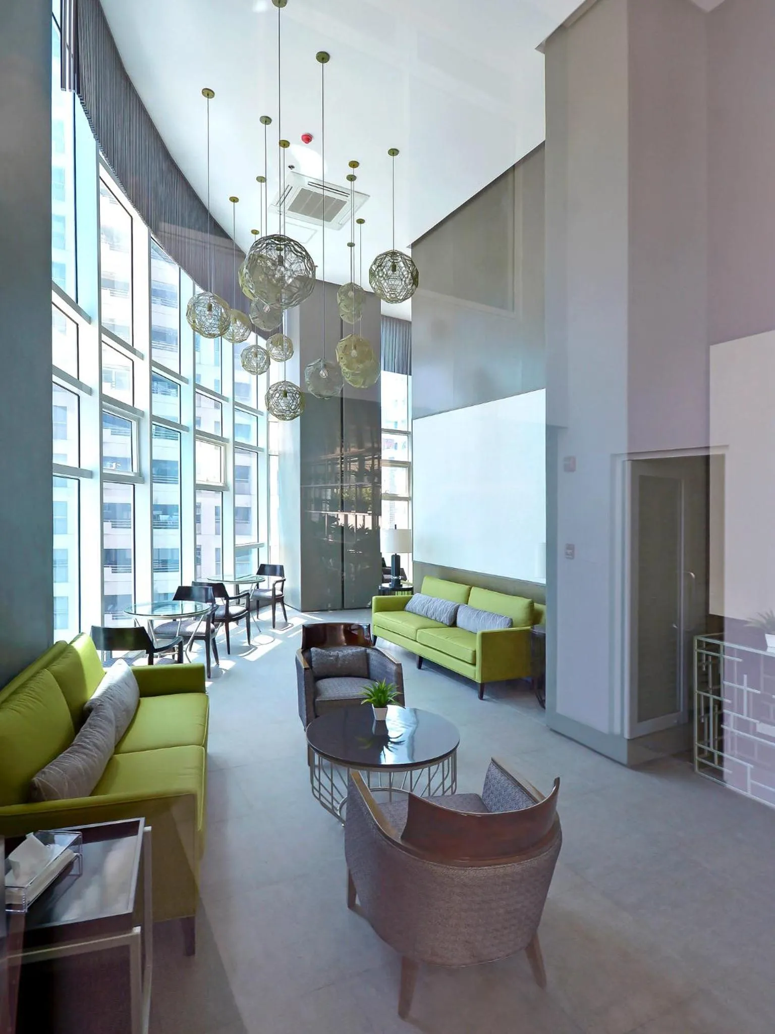 Currency Serviced Suites