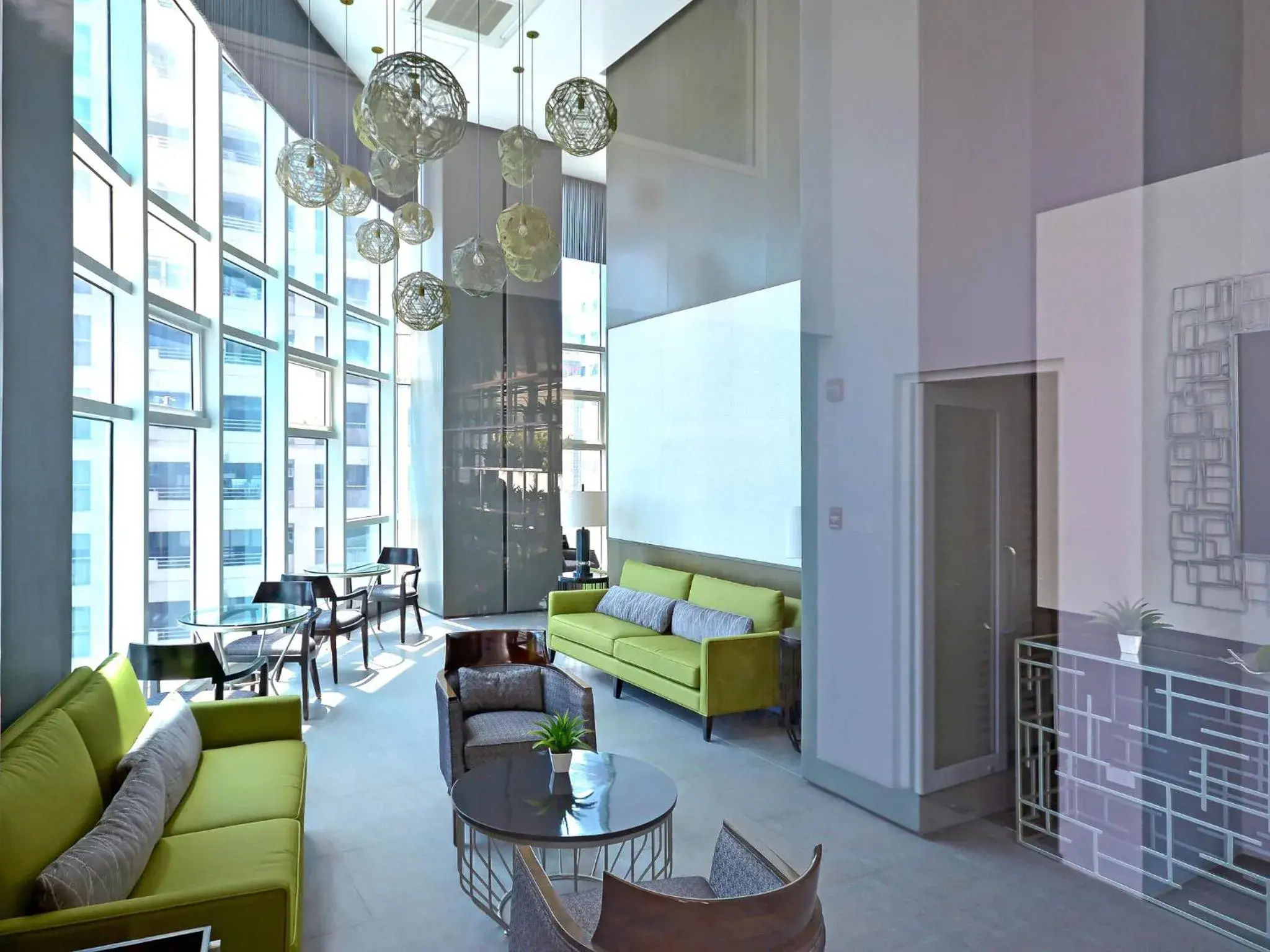 Lounge or bar in Currency Serviced Suites Lounge or bar in Currency Serviced Suites