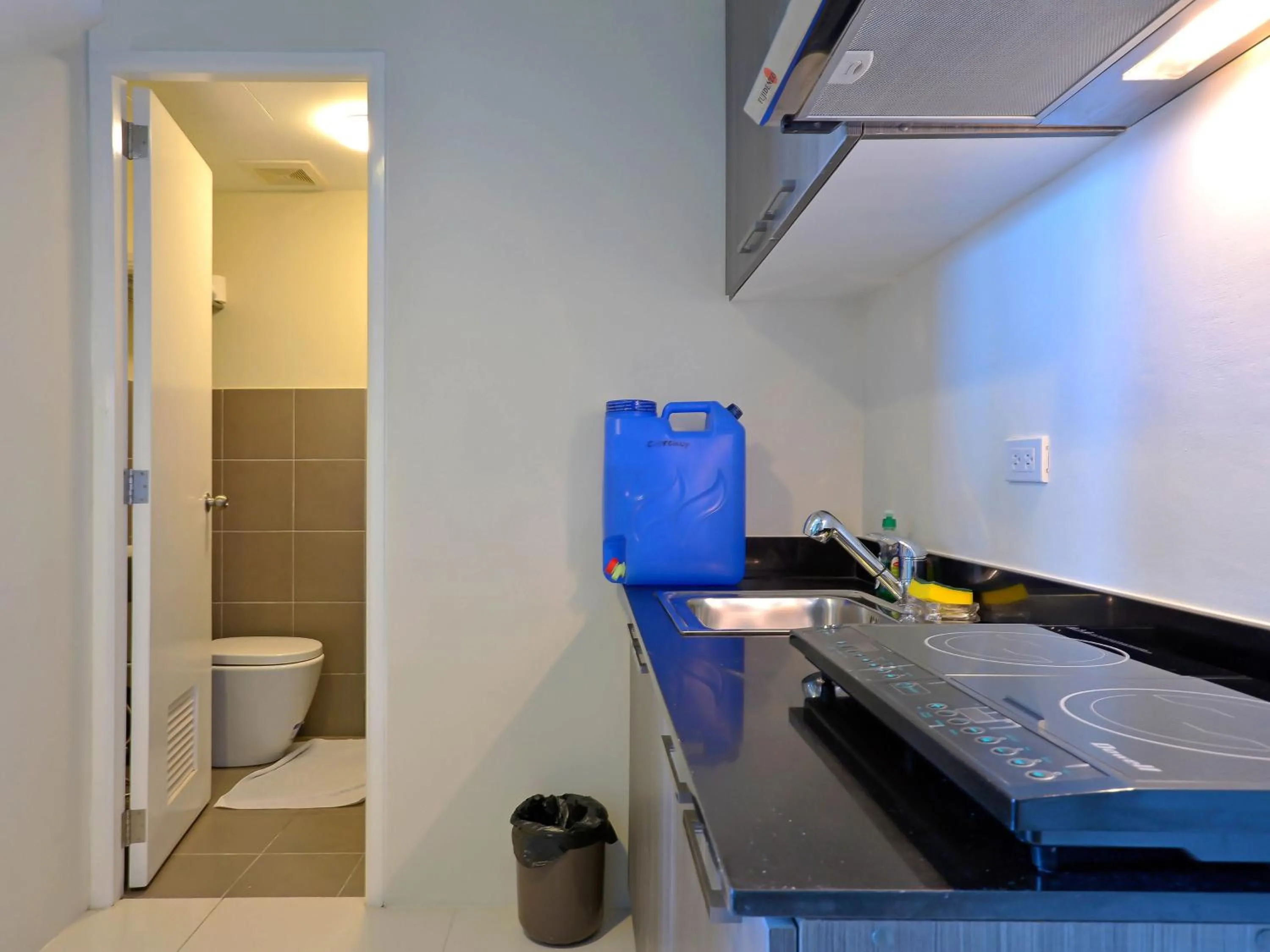 Currency Serviced Suites