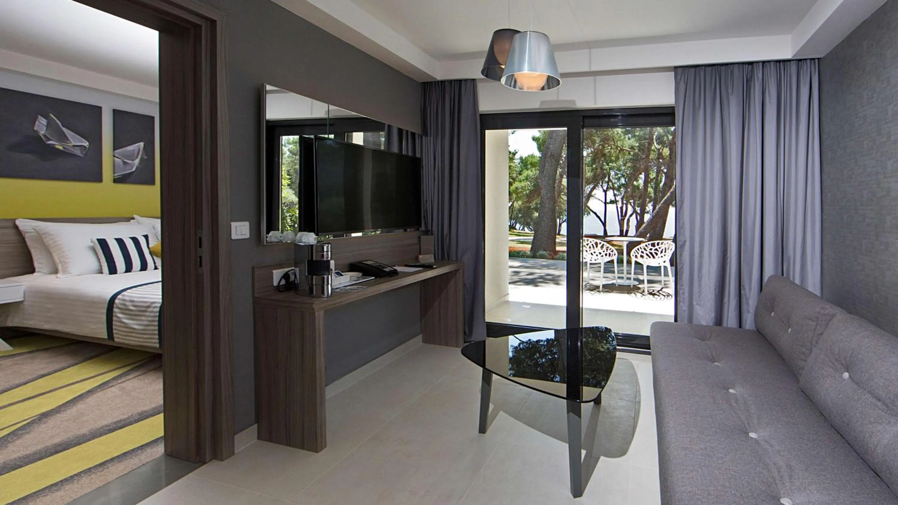 TV and multimedia, Bed in Park Plaza Arena Pula