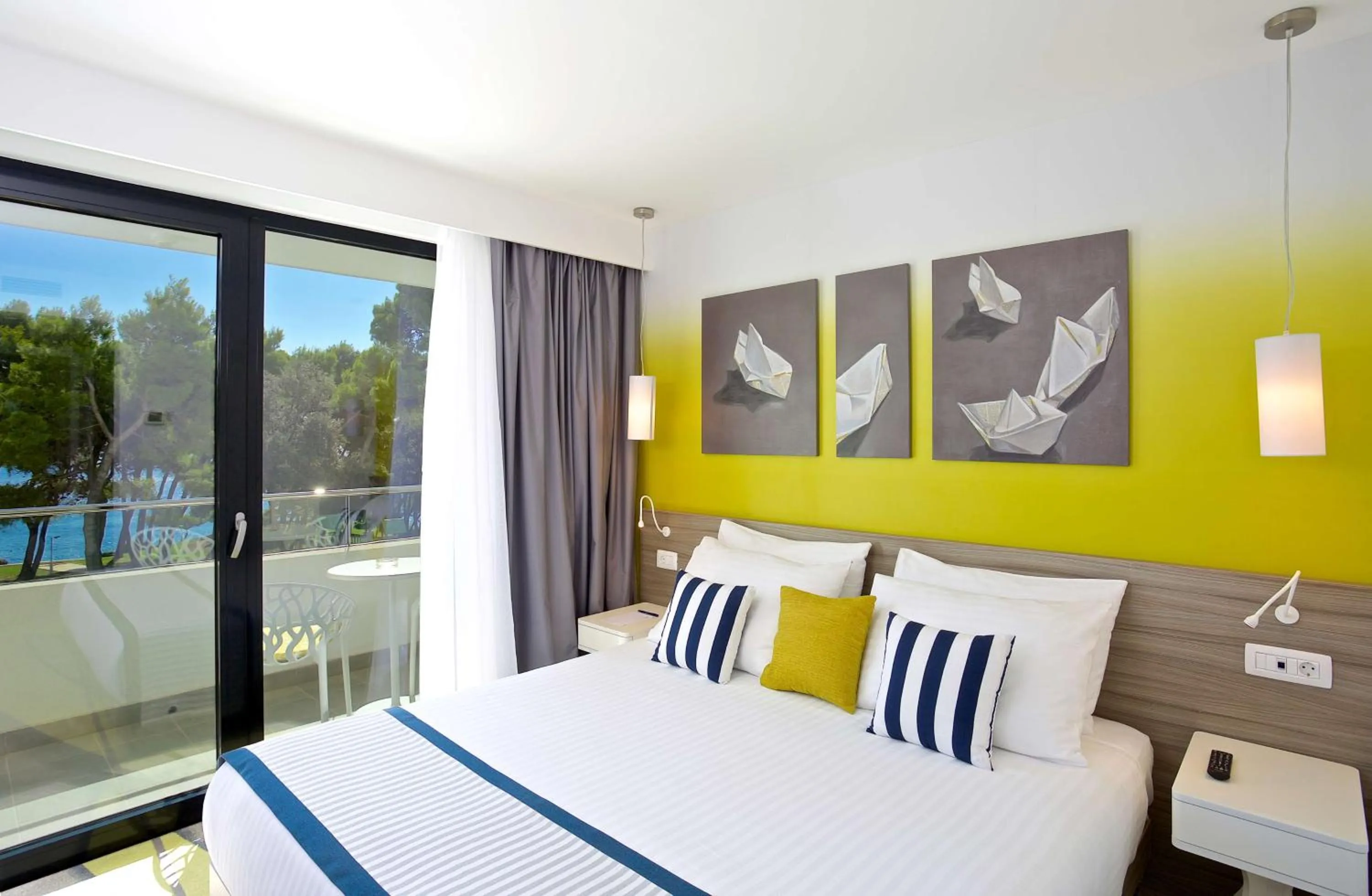 Bedroom, Bed in Park Plaza Arena Pula