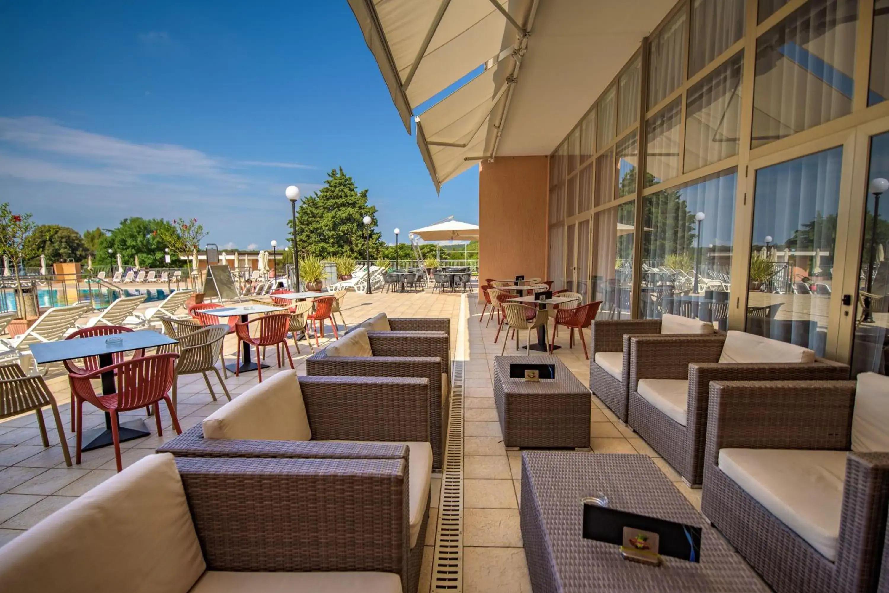 Balcony/Terrace, Restaurant/Places to Eat in Arena Hotel Holiday