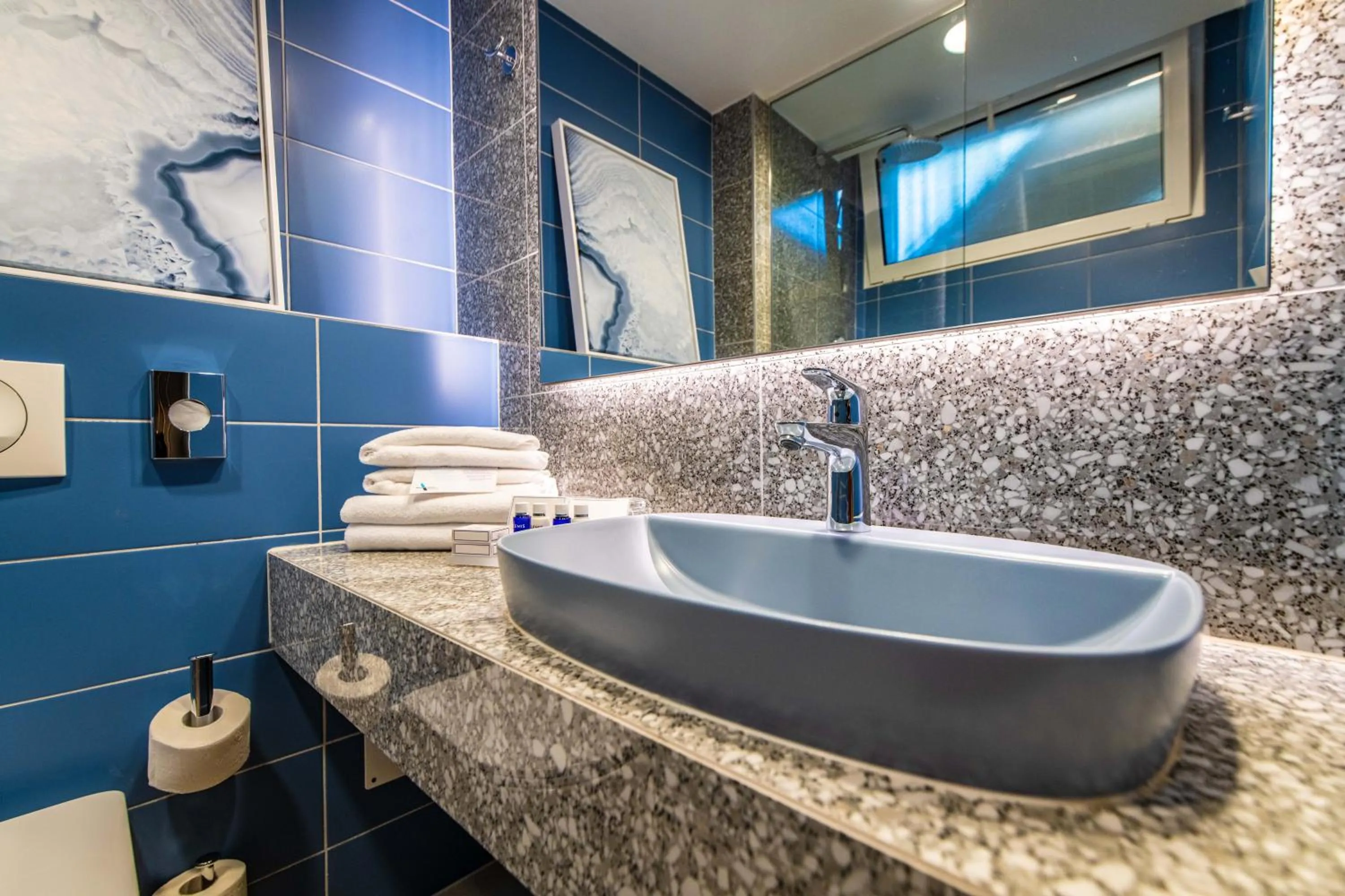 Shower in Arena Verudela Beach