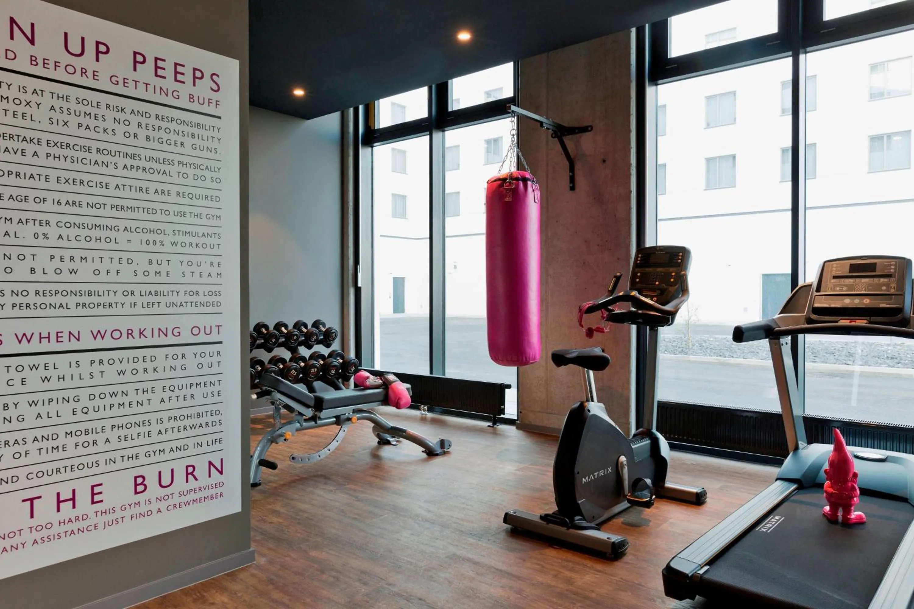 Fitness centre/facilities in MOXY Vienna Airport