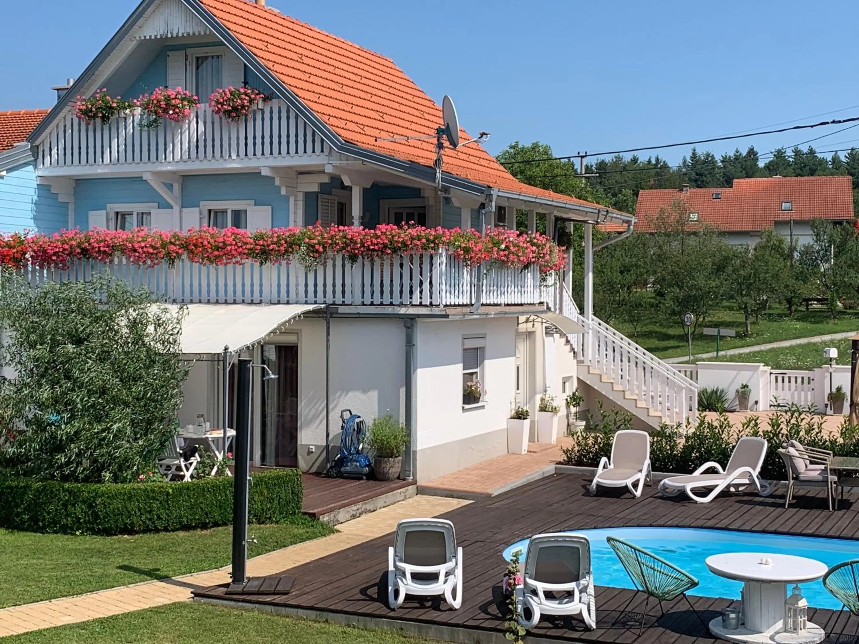 Pool Apartments Plitvice Lakes