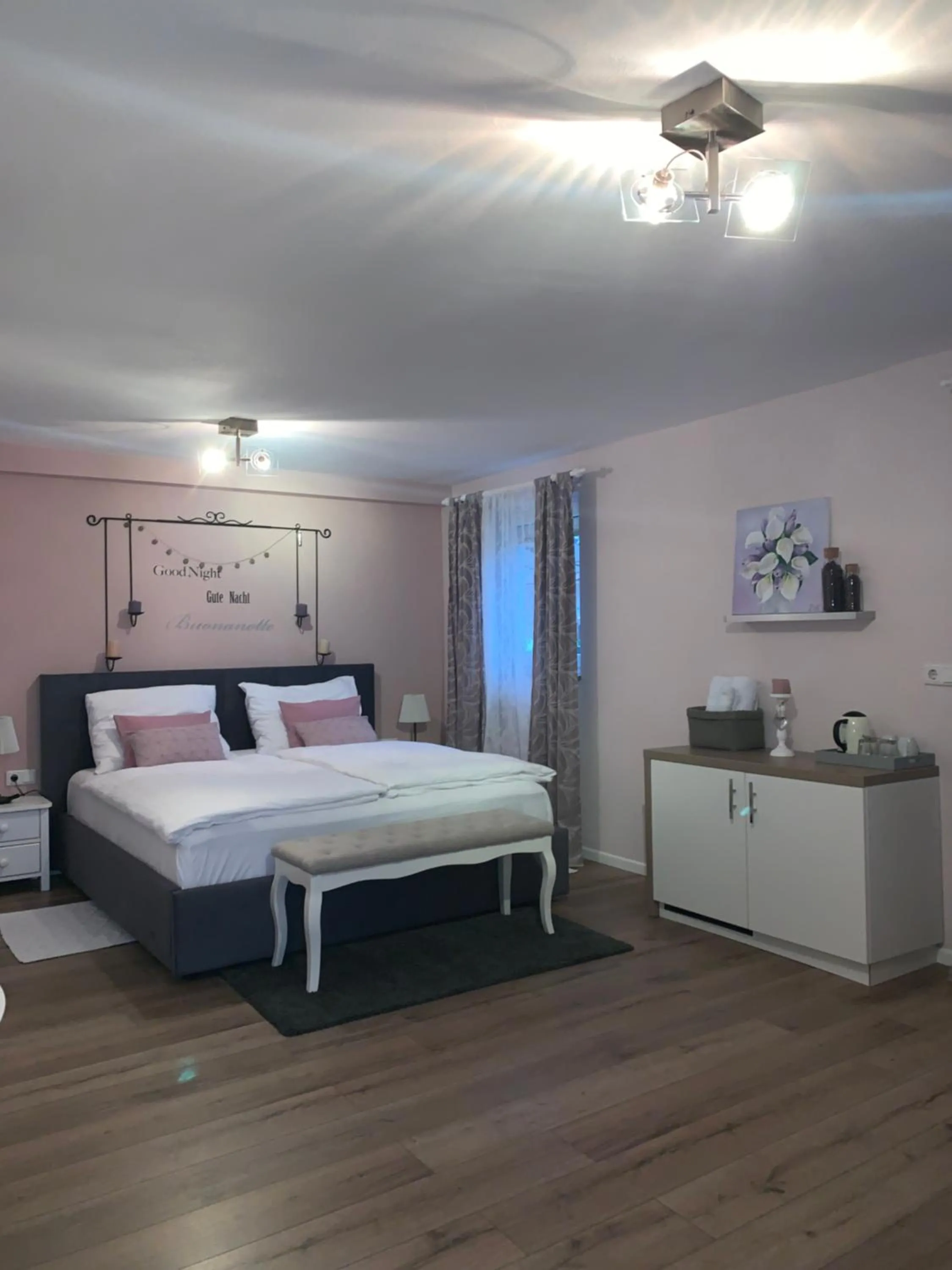 Bed in Pool Apartments Plitvice Lakes