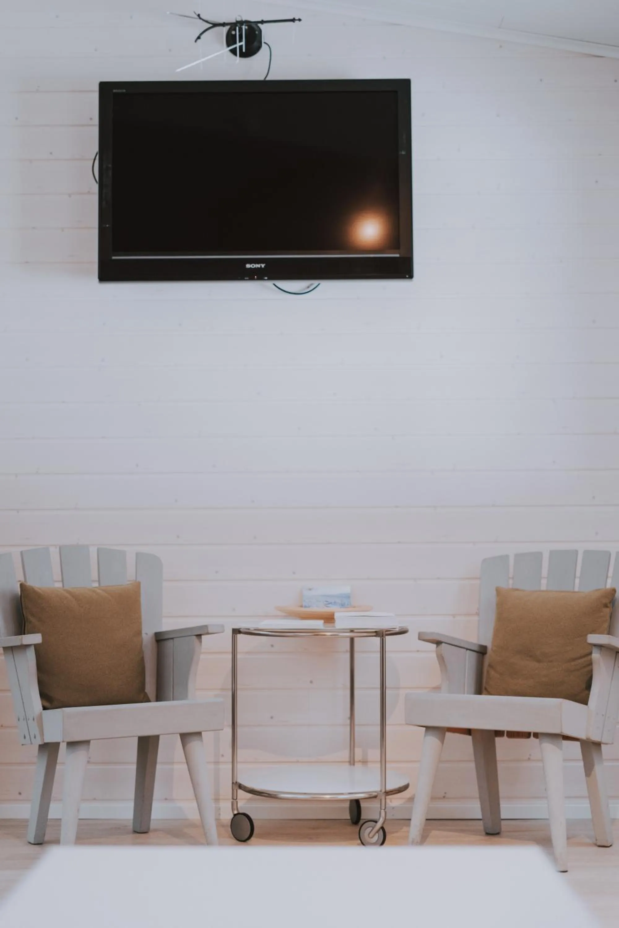 Communal lounge/ TV room in Kuerkievari KuerHotel