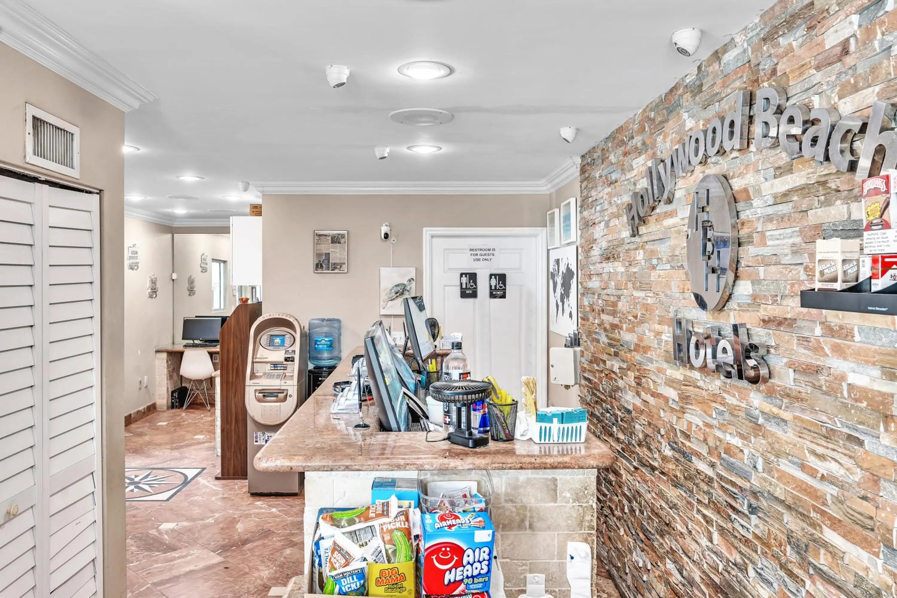 Lobby or reception in The Sunrise