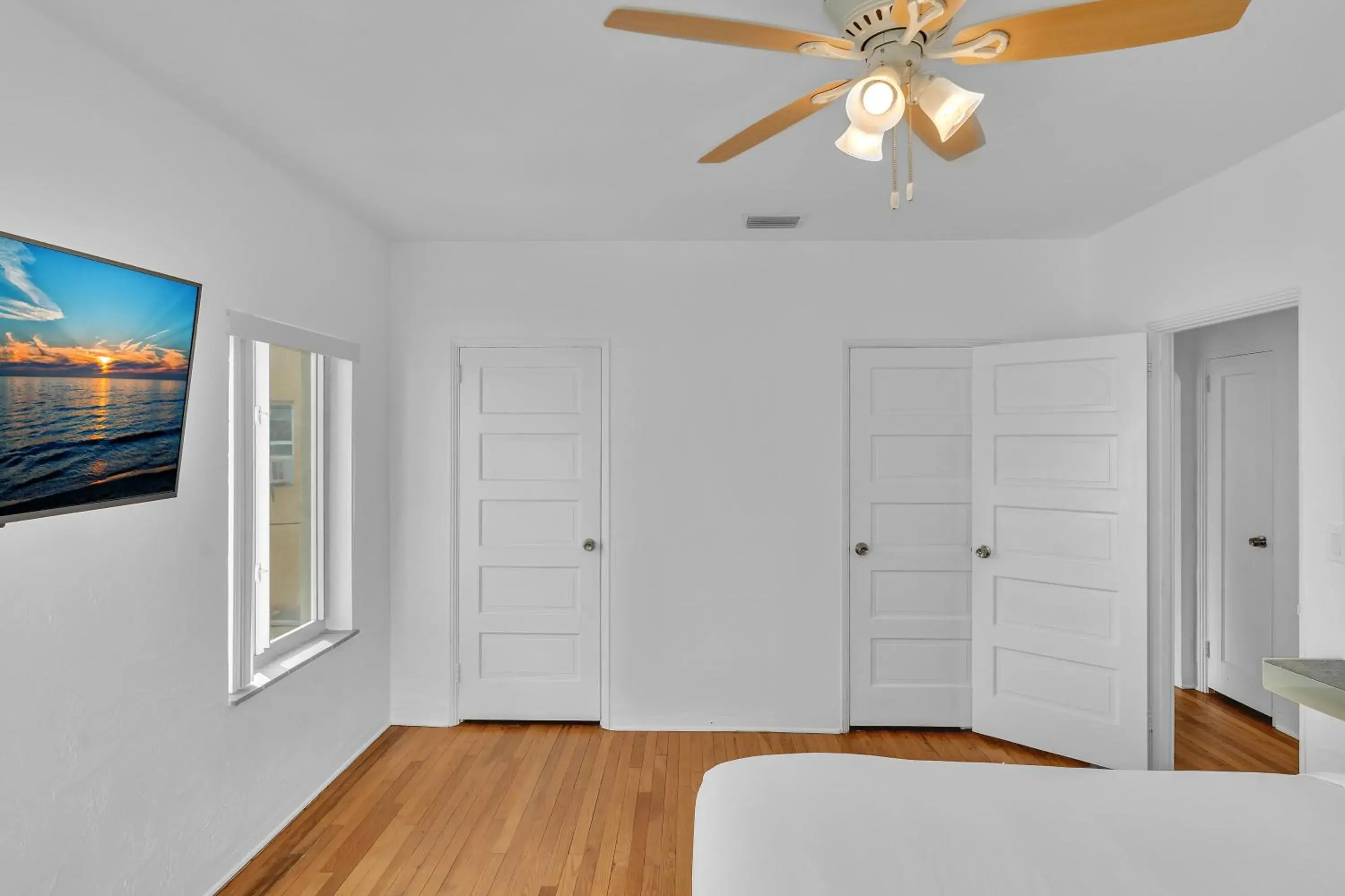 Two-Bedroom Apartment in The Sunrise Two-Bedroom Apartment in The Sunrise