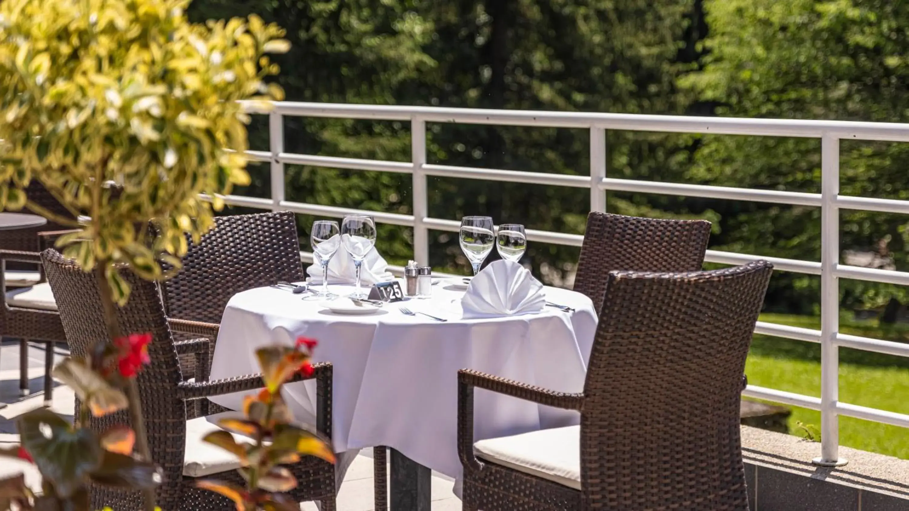 Restaurant/places to eat in Hotel Jezero - Plitvice Lakes National Park Restaurant/places to eat in Hotel Jezero - Plitvice Lakes National Park