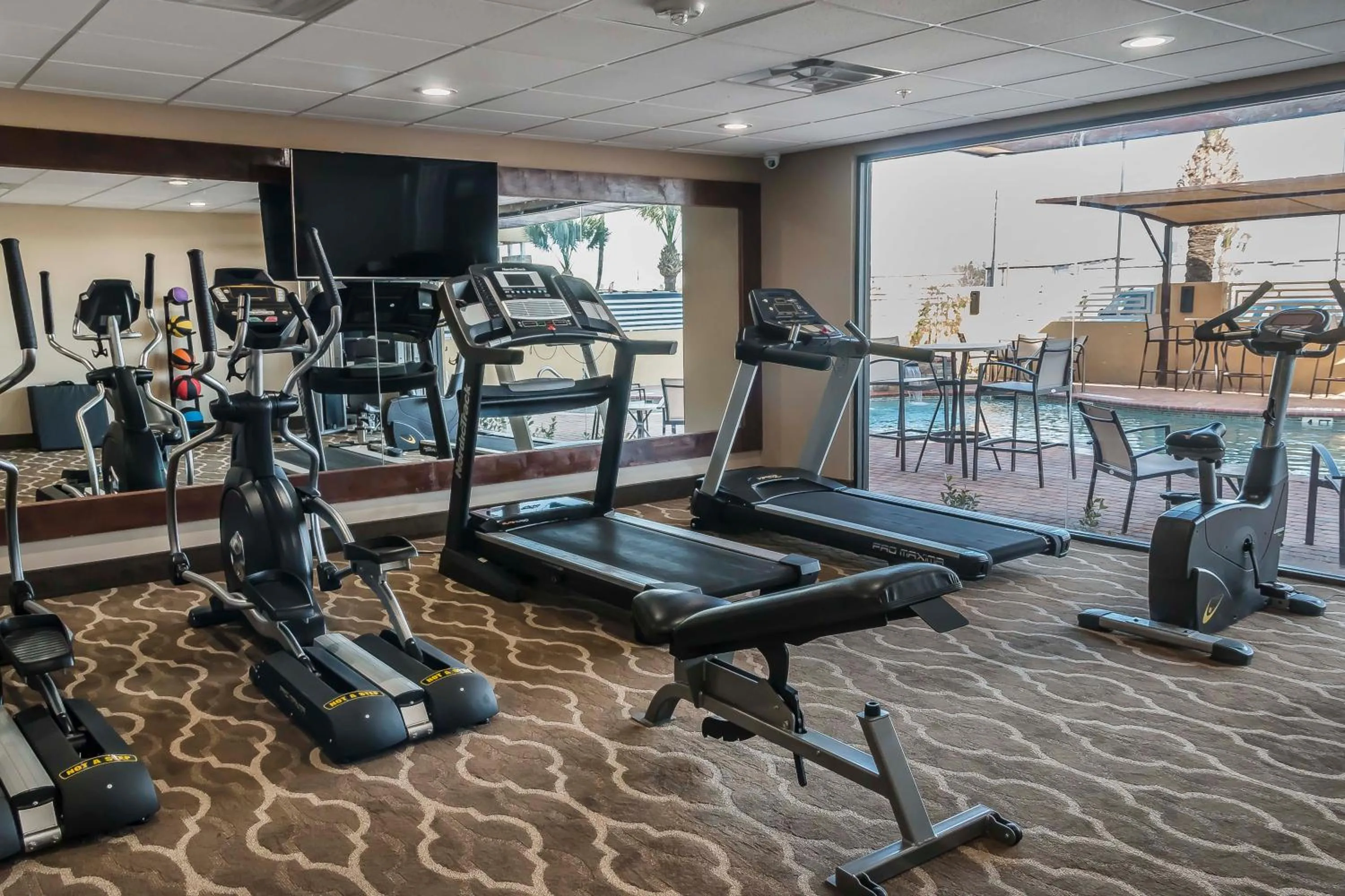 Fitness centre/facilities in MainStay Suites Edinburg South