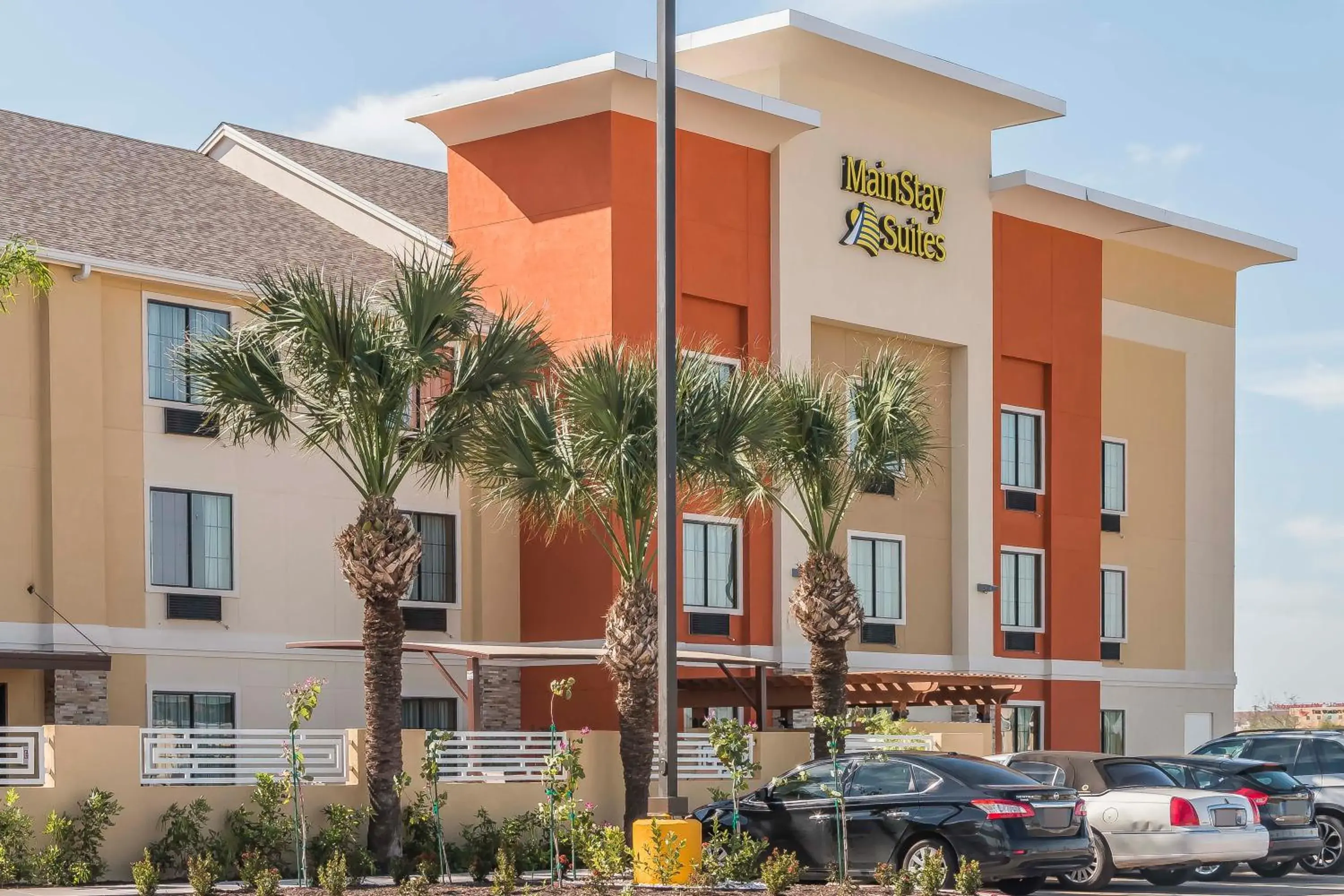 Property building in MainStay Suites Edinburg South Property building in MainStay Suites Edinburg South