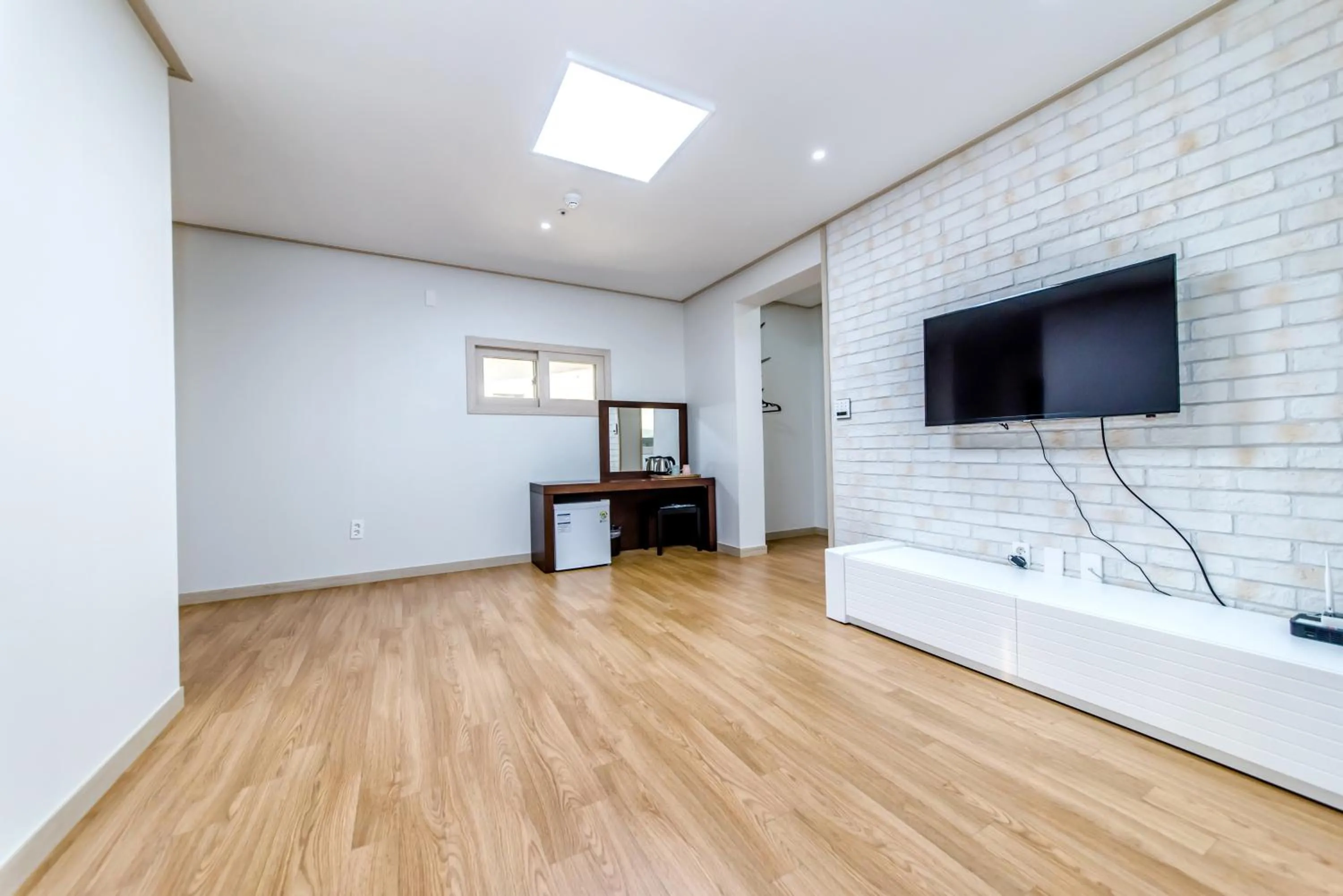 TV and multimedia in Hu An Stay Hotel