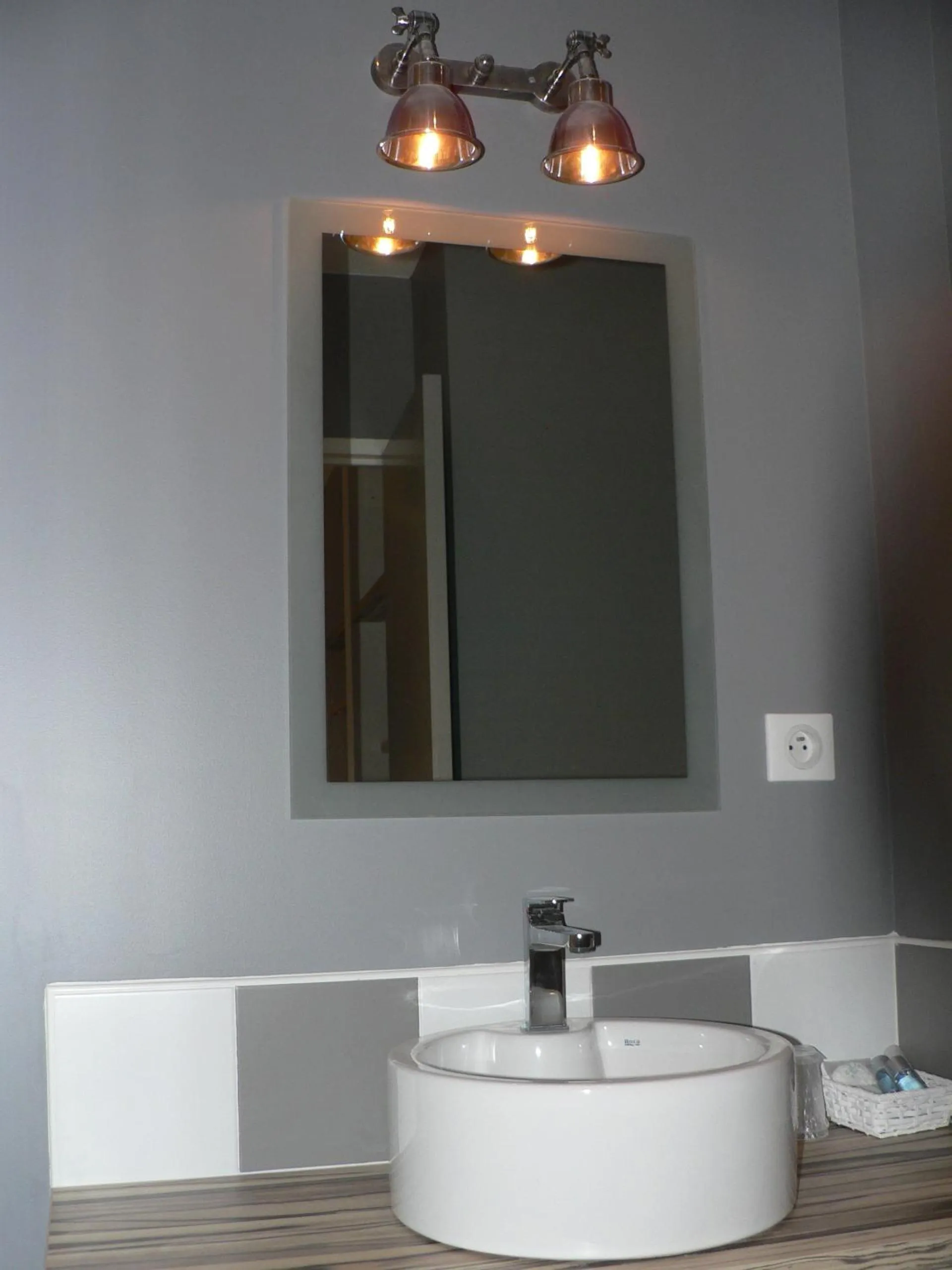 Bathroom in Hotel Marbella