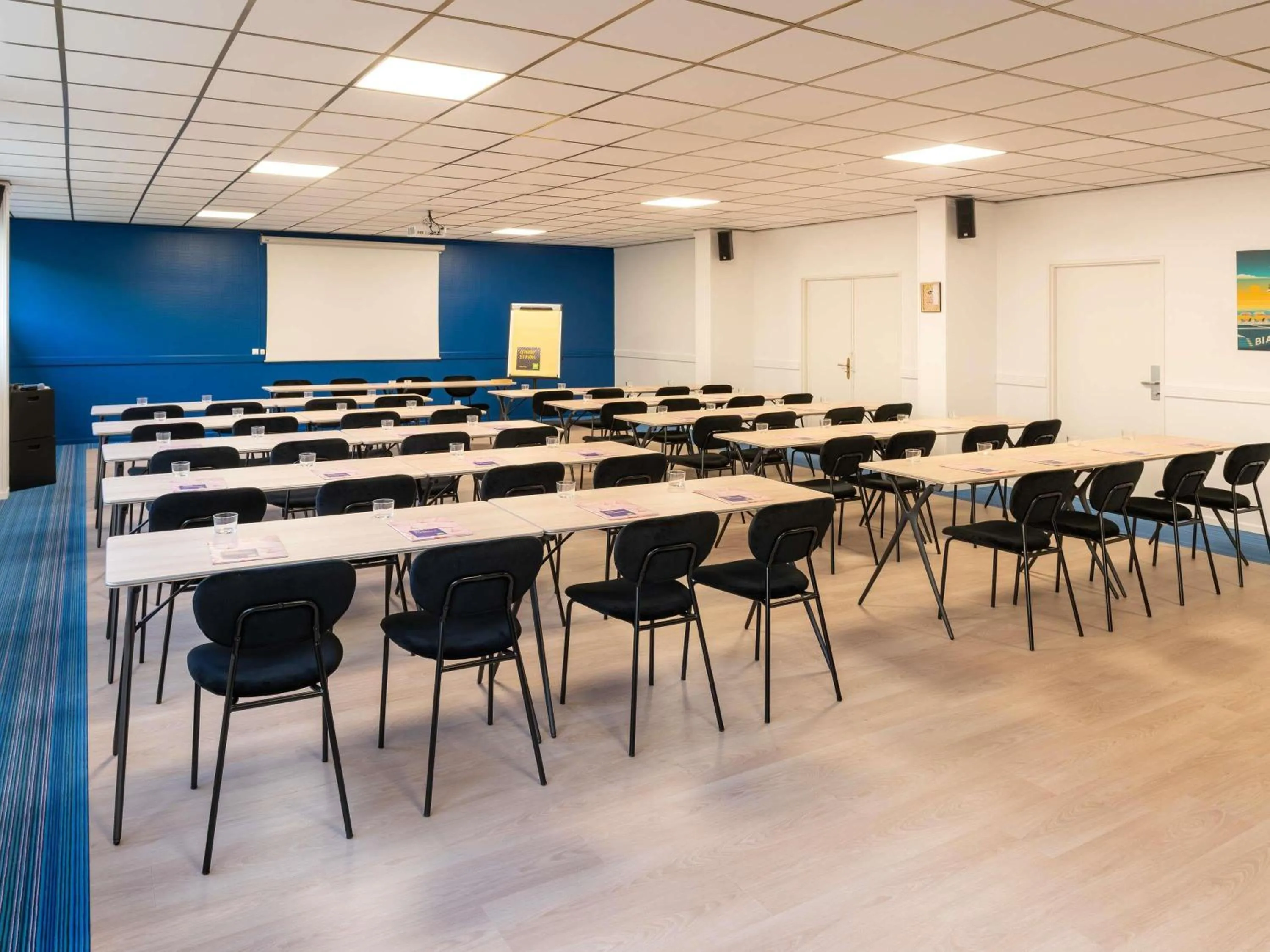 Meeting/conference room in ibis Styles Biarritz Plage