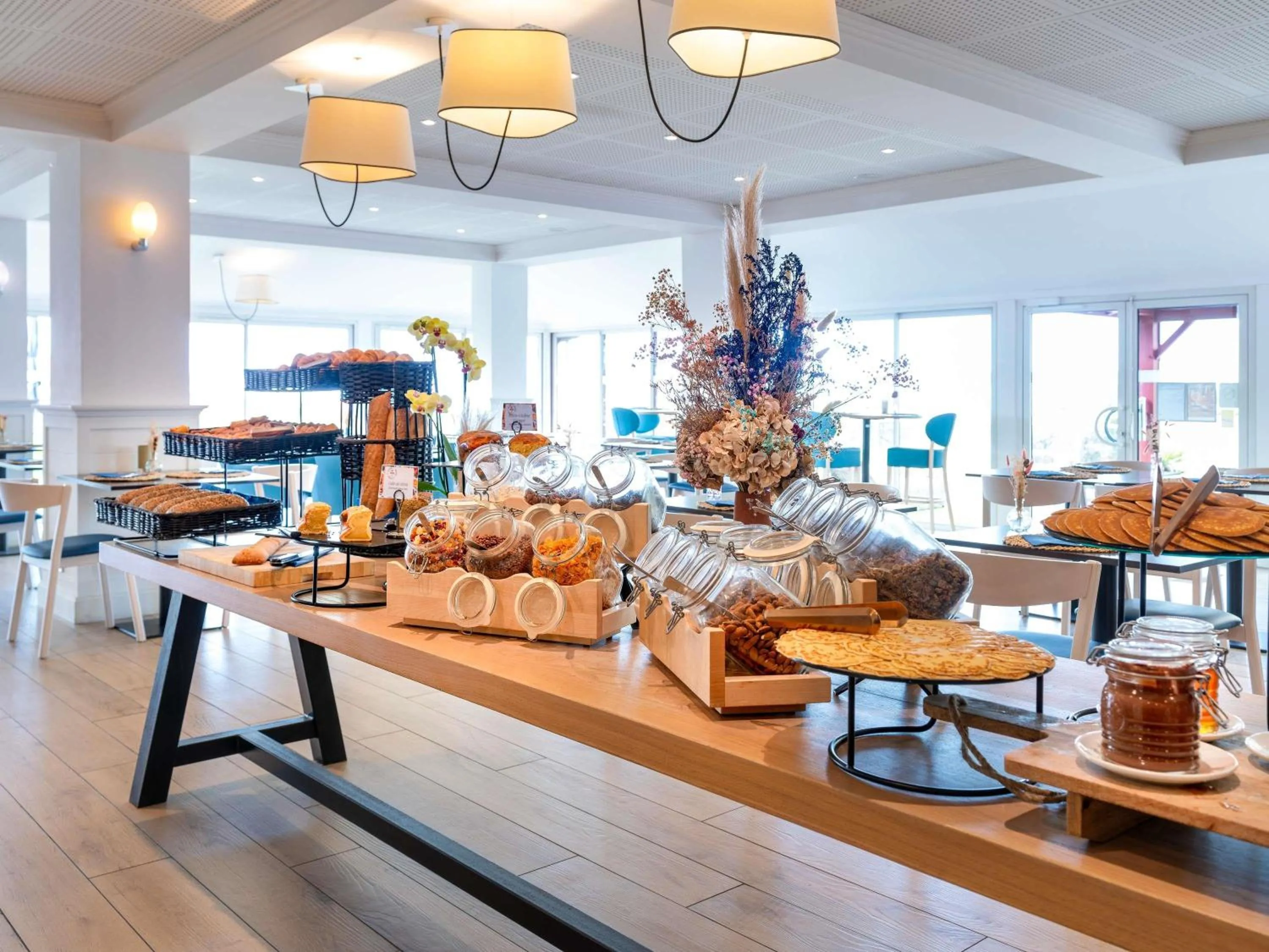 Breakfast in ibis Styles Biarritz Plage