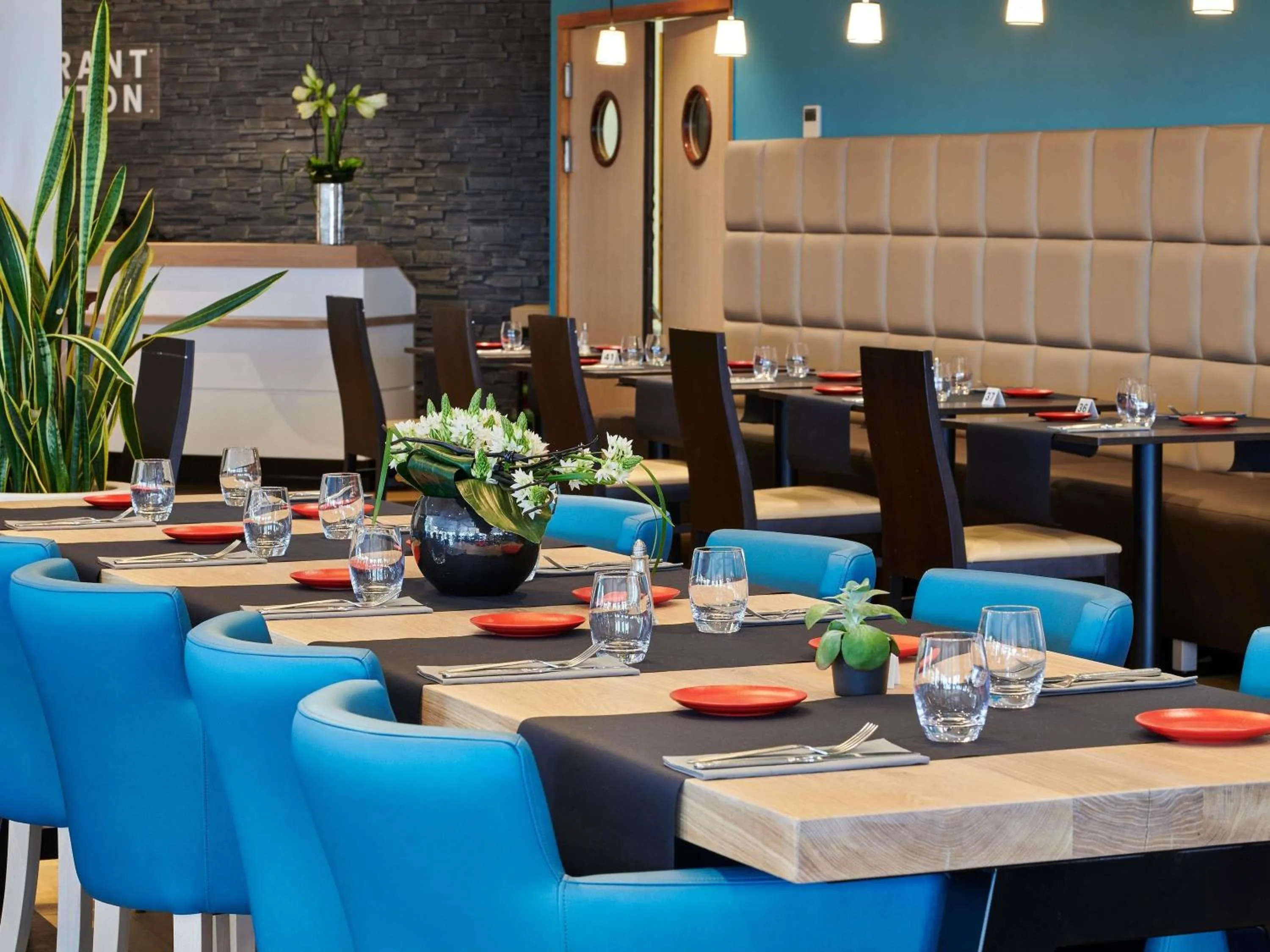 Restaurant/places to eat in ibis Styles Biarritz Plage