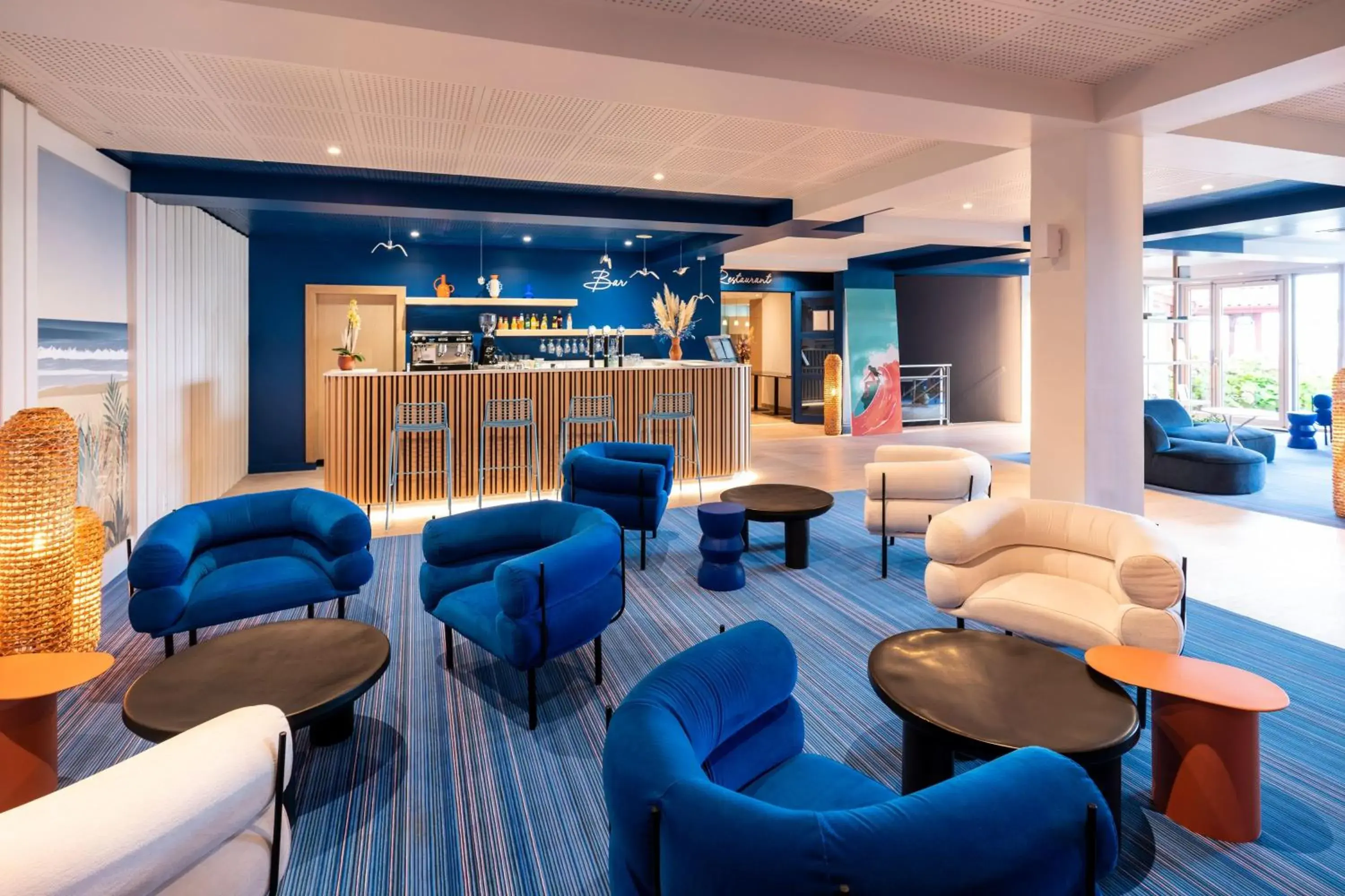 Lounge or bar in ibis Styles Biarritz Plage Lounge or bar in ibis Styles Biarritz Plage