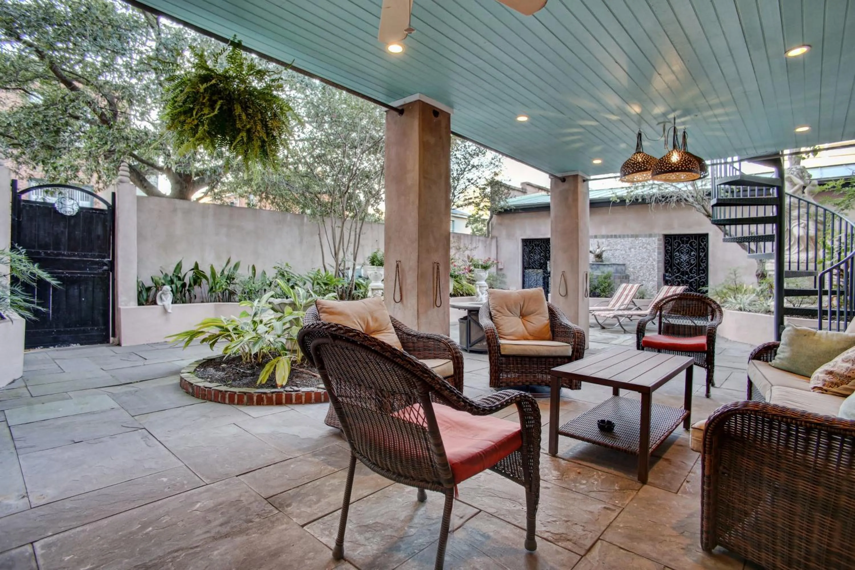 Patio in McMillan Inn