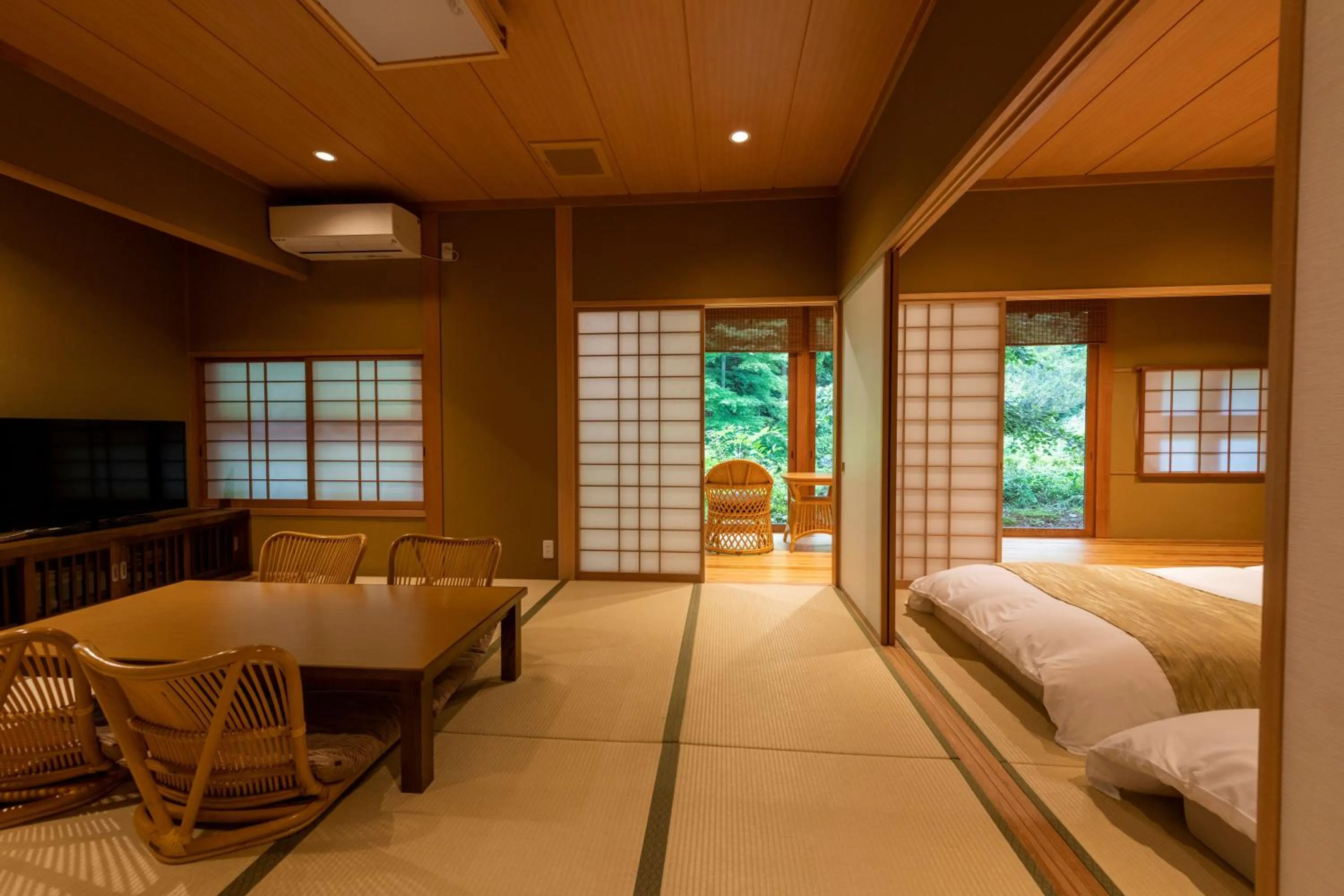 View (from property/room), Bed in Yumoto Kissho