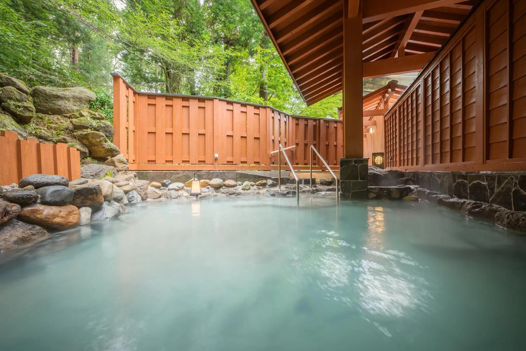 Open Air Bath in Yumoto Kissho