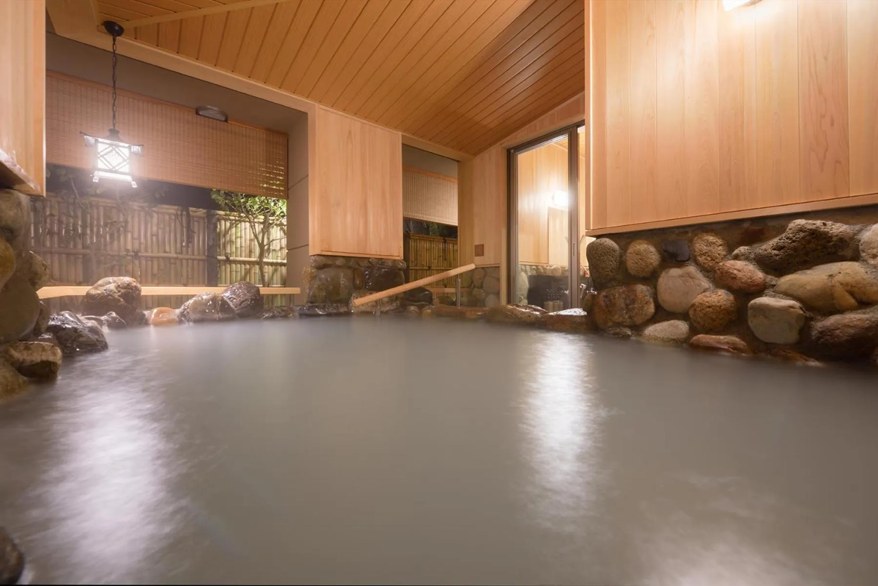 Hot Spring Bath in Yumoto Kissho