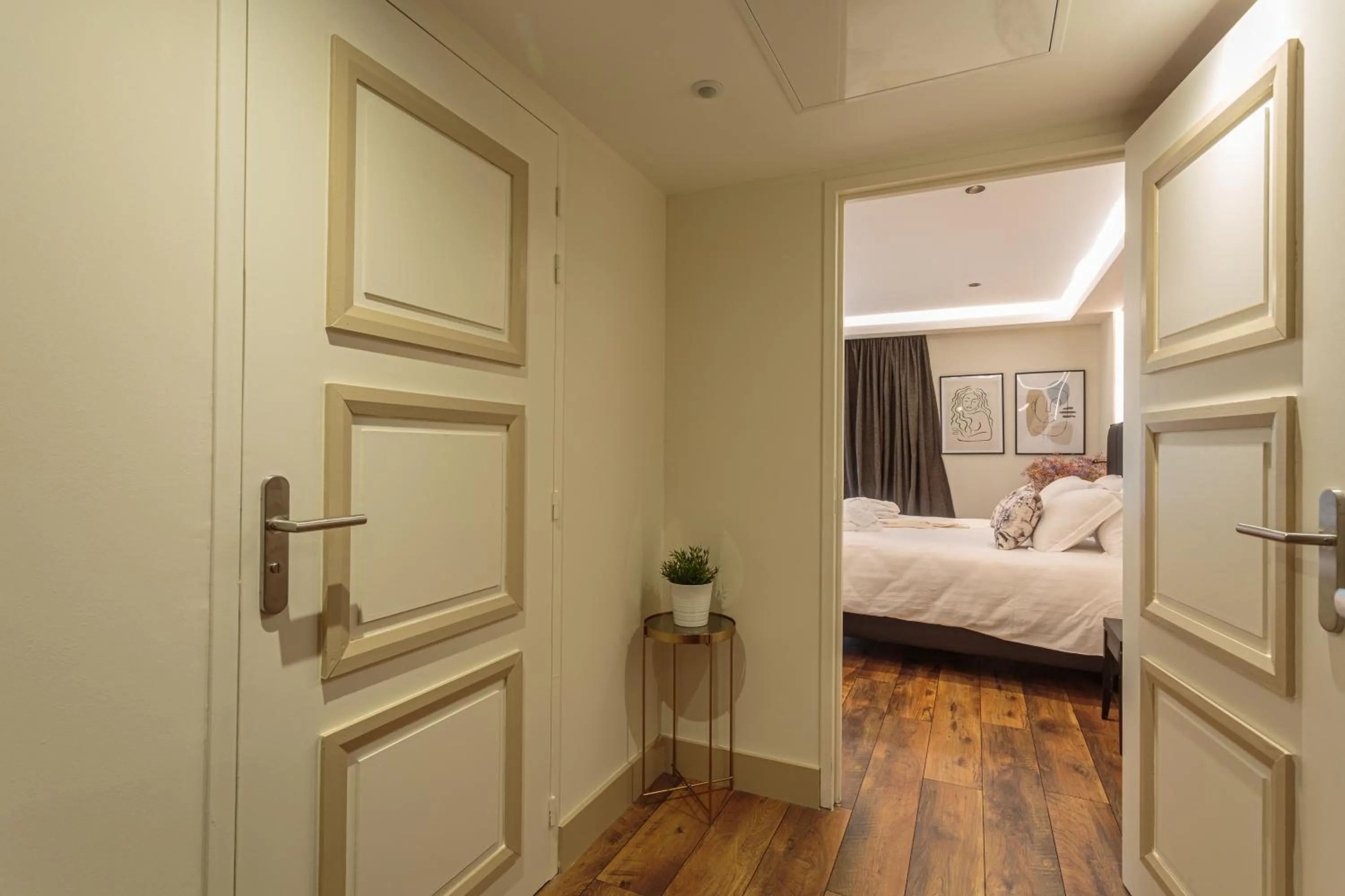 Photo of the whole room, Bed in Grand Tonic Hotel & SPA NUXE