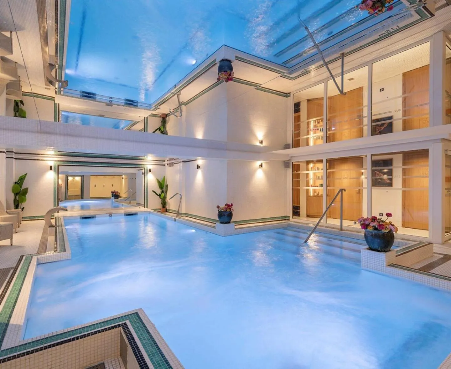 Spa and wellness centre/facilities in Grand Tonic Hotel & SPA NUXE