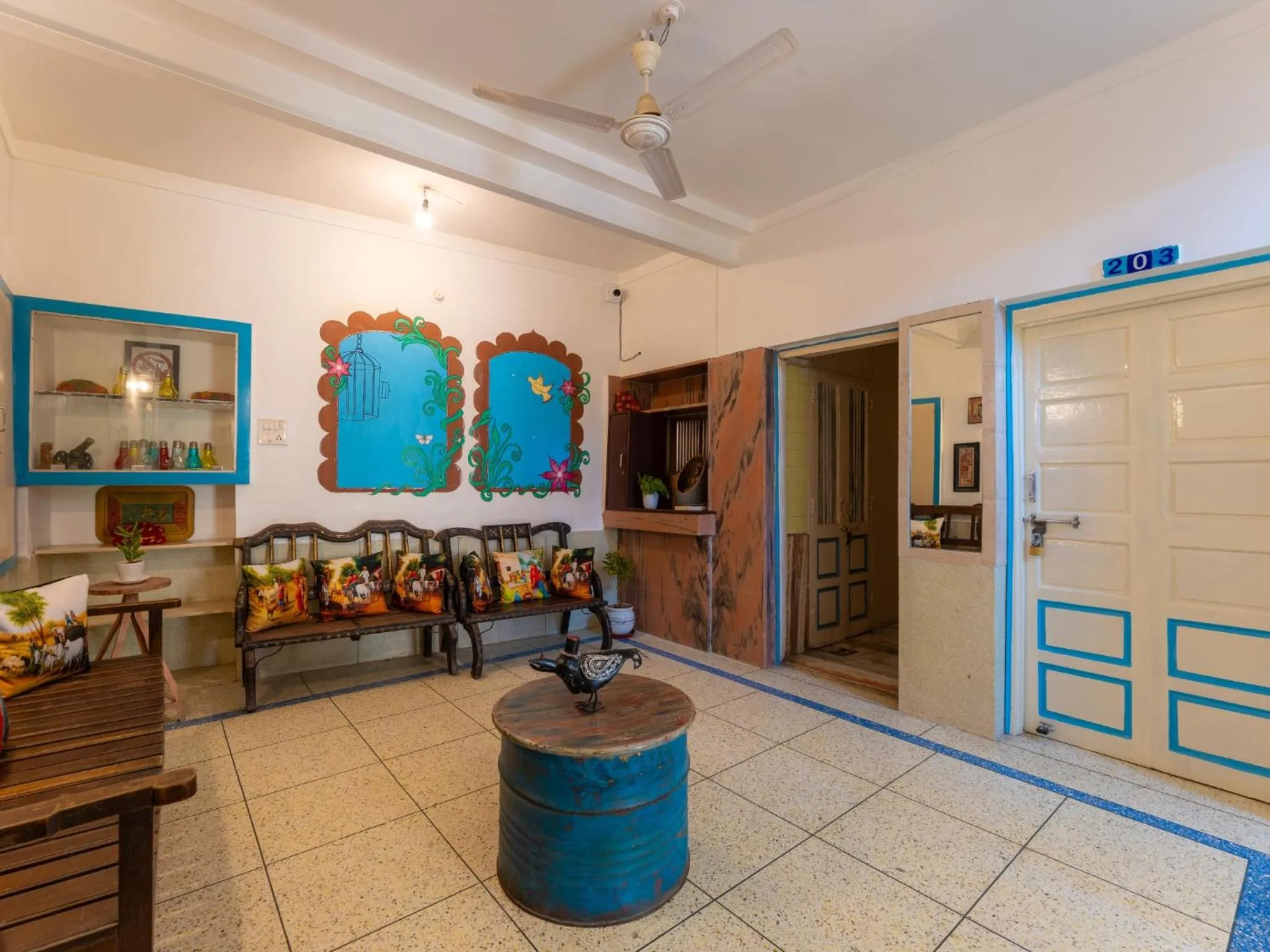 Communal lounge/ TV room in Moustache Jodhpur