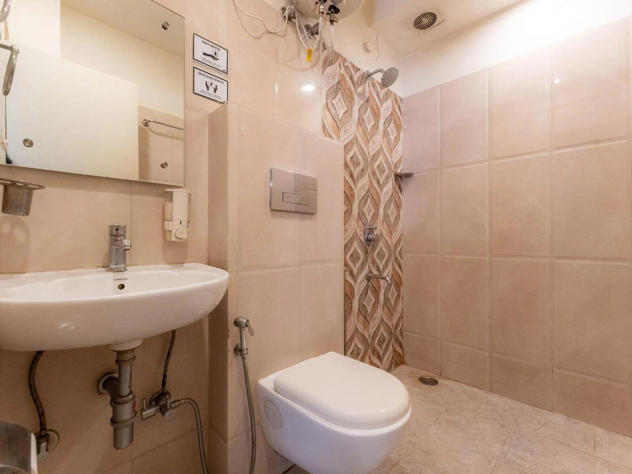 Shower in Moustache Jodhpur