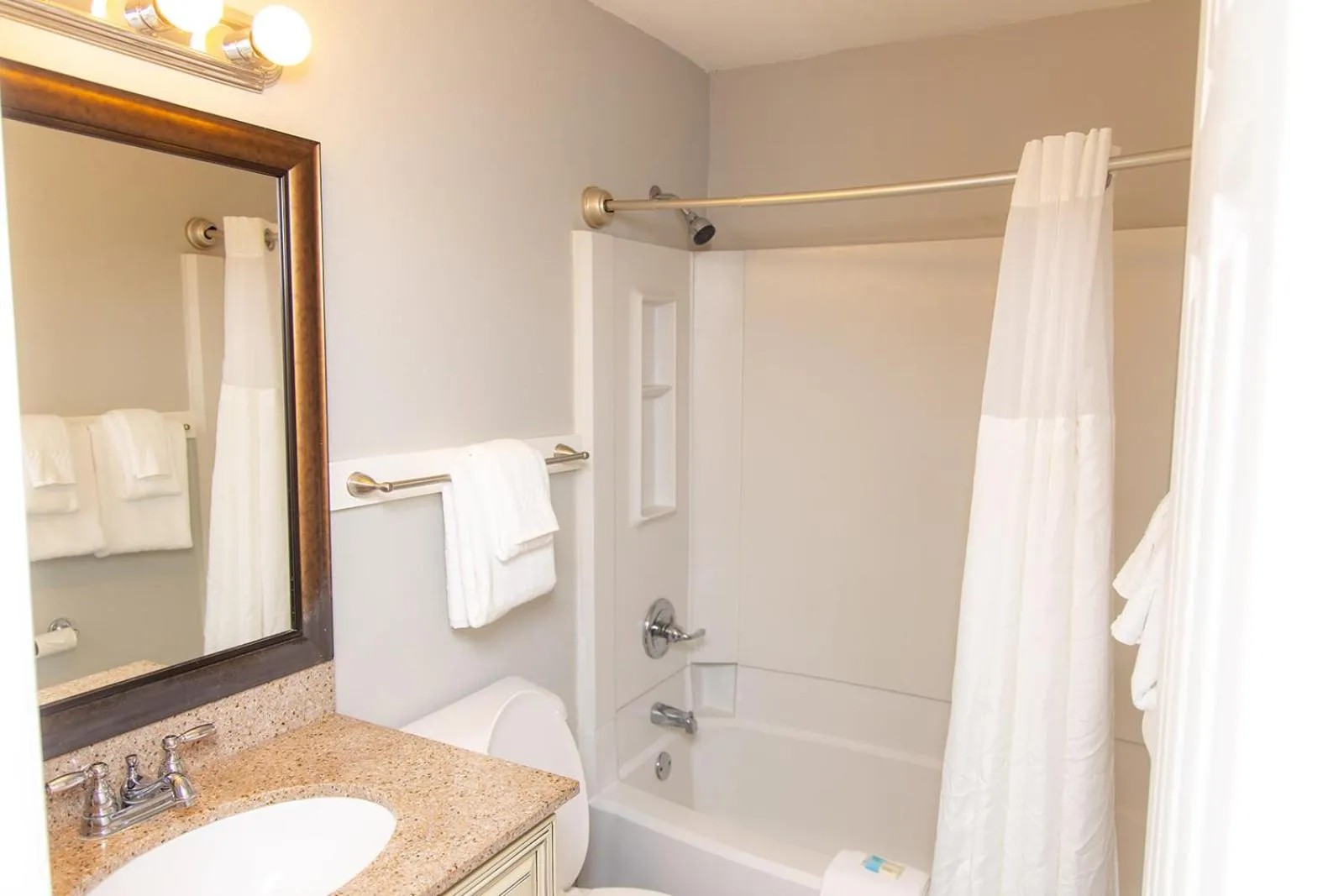 Bathroom in Sea Mystique Resort