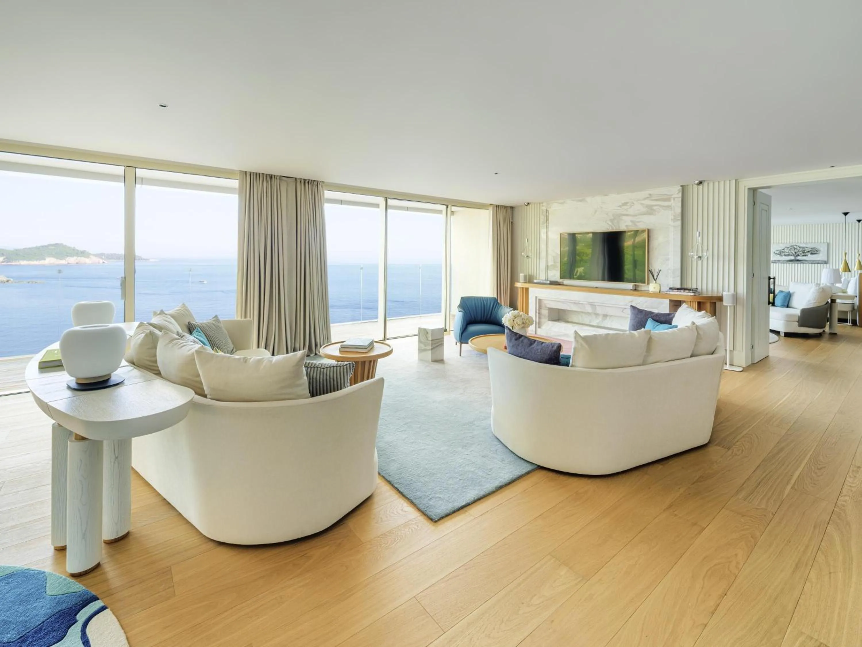 Bedroom in Rixos Premium Dubrovnik