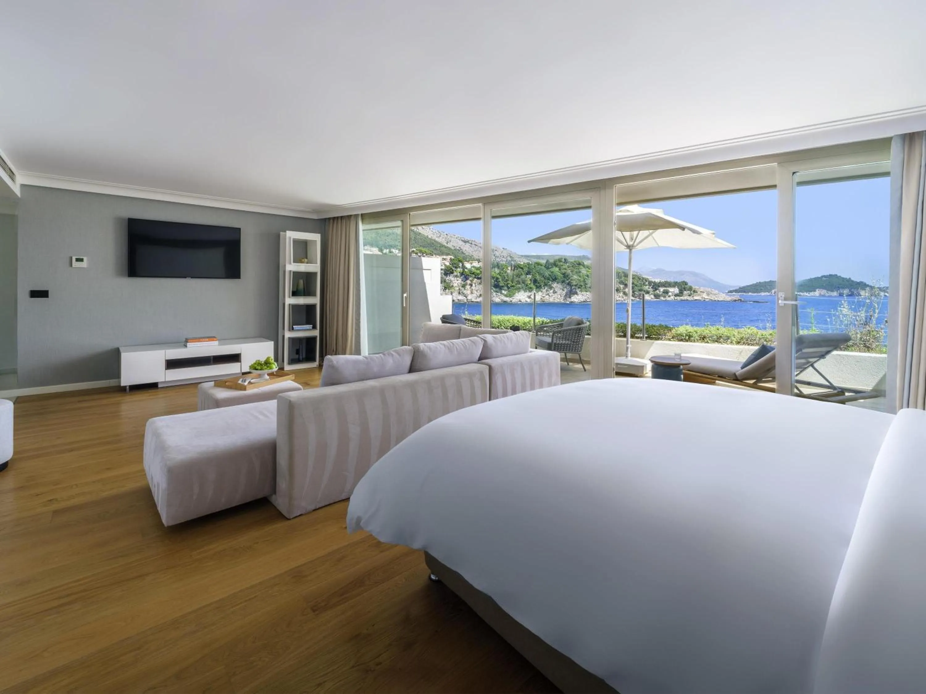 Bedroom, Bed in Rixos Premium Dubrovnik