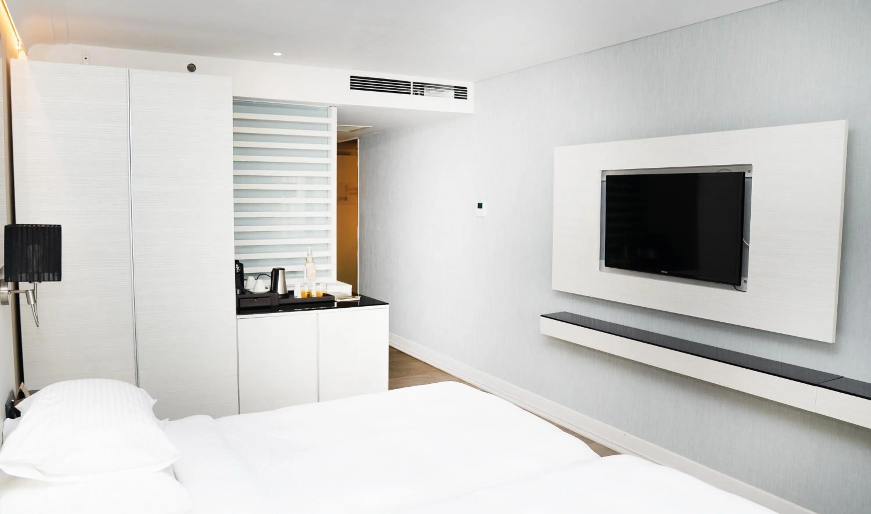 Bed in Rixos Premium Dubrovnik