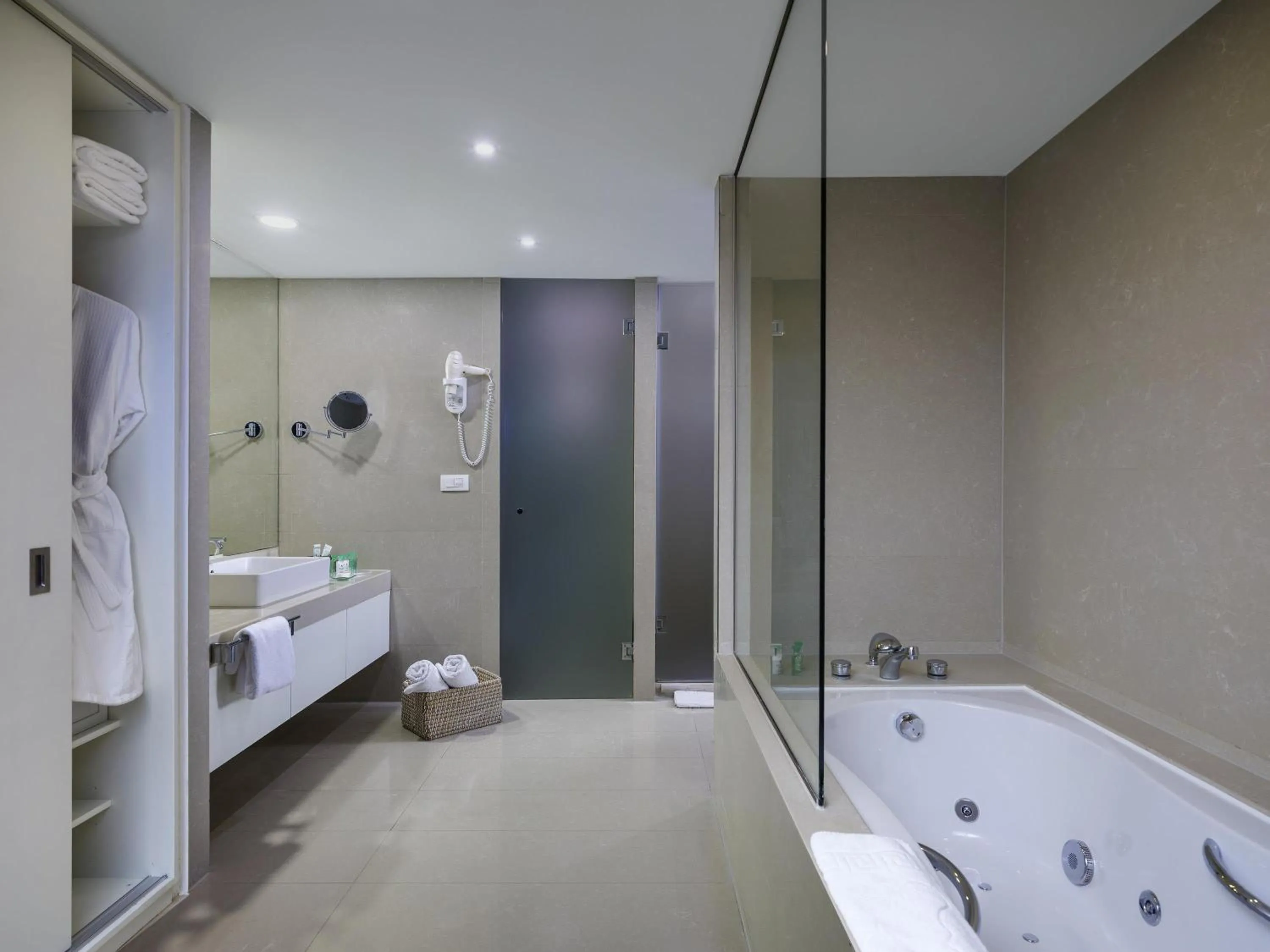 Bedroom in Rixos Premium Dubrovnik