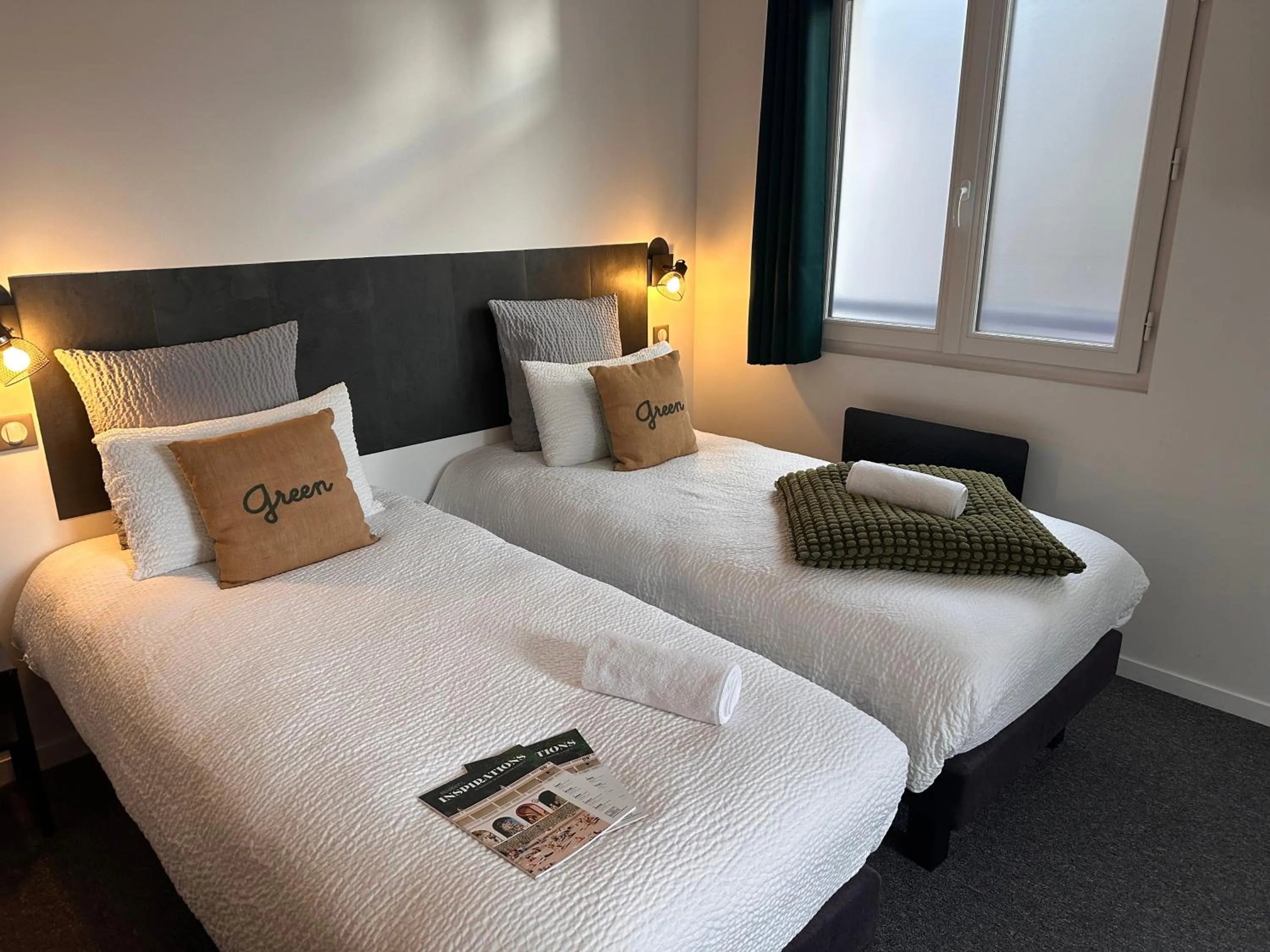 Bed in Urban Style Biarritz Le Relais