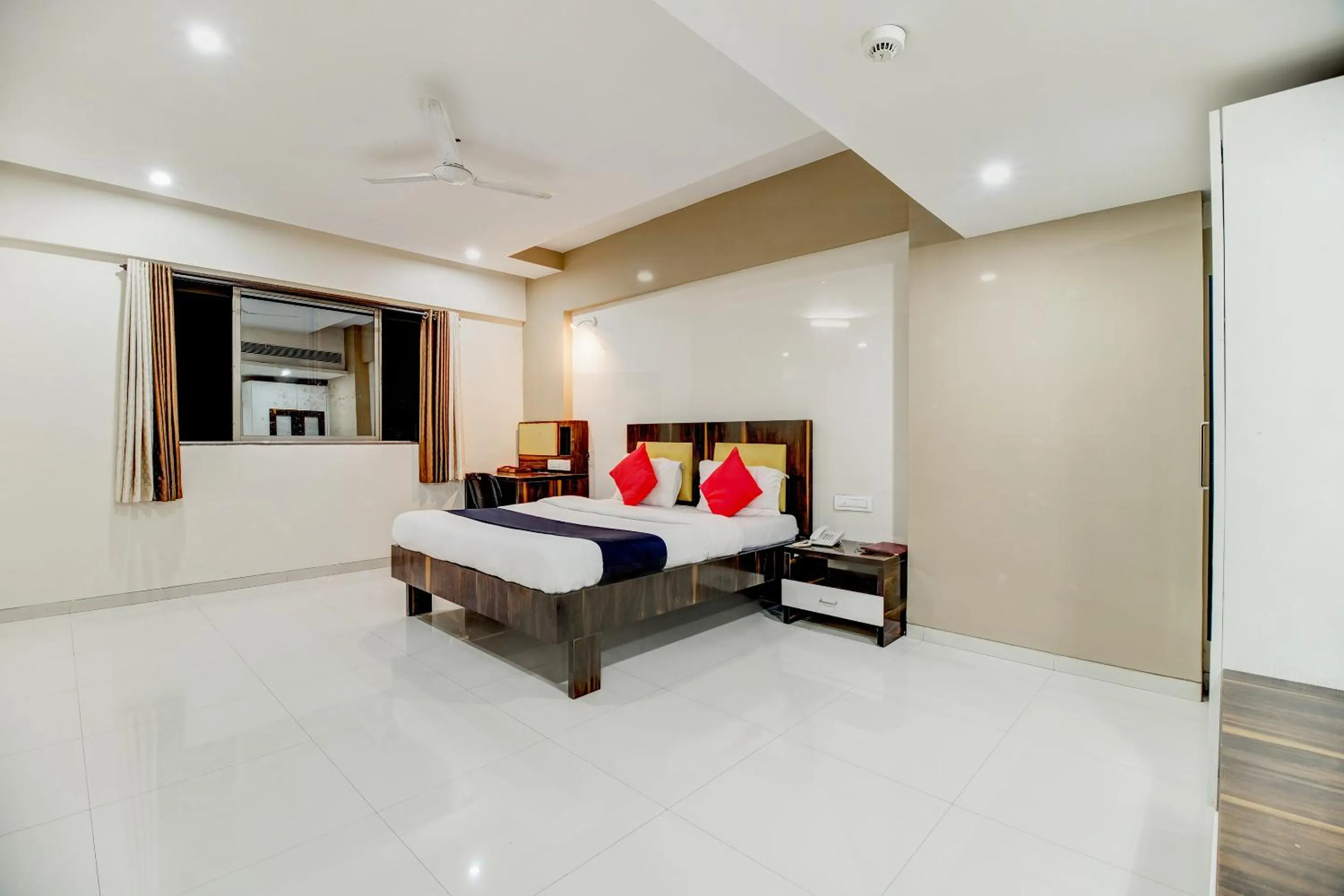 Bed in Dhuri Resort