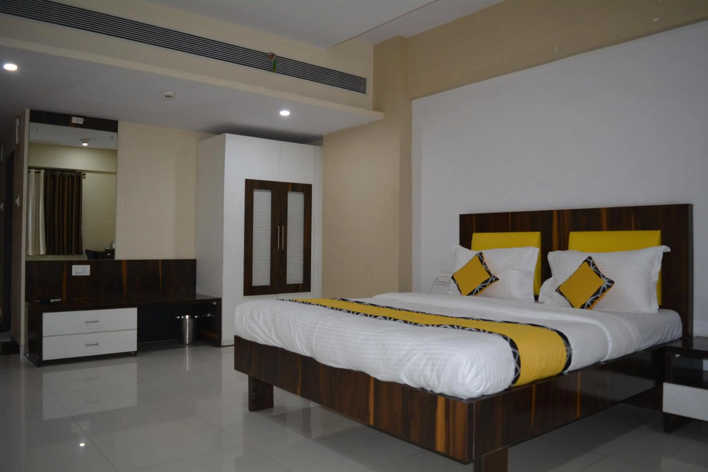 Bed in Dhuri Resort