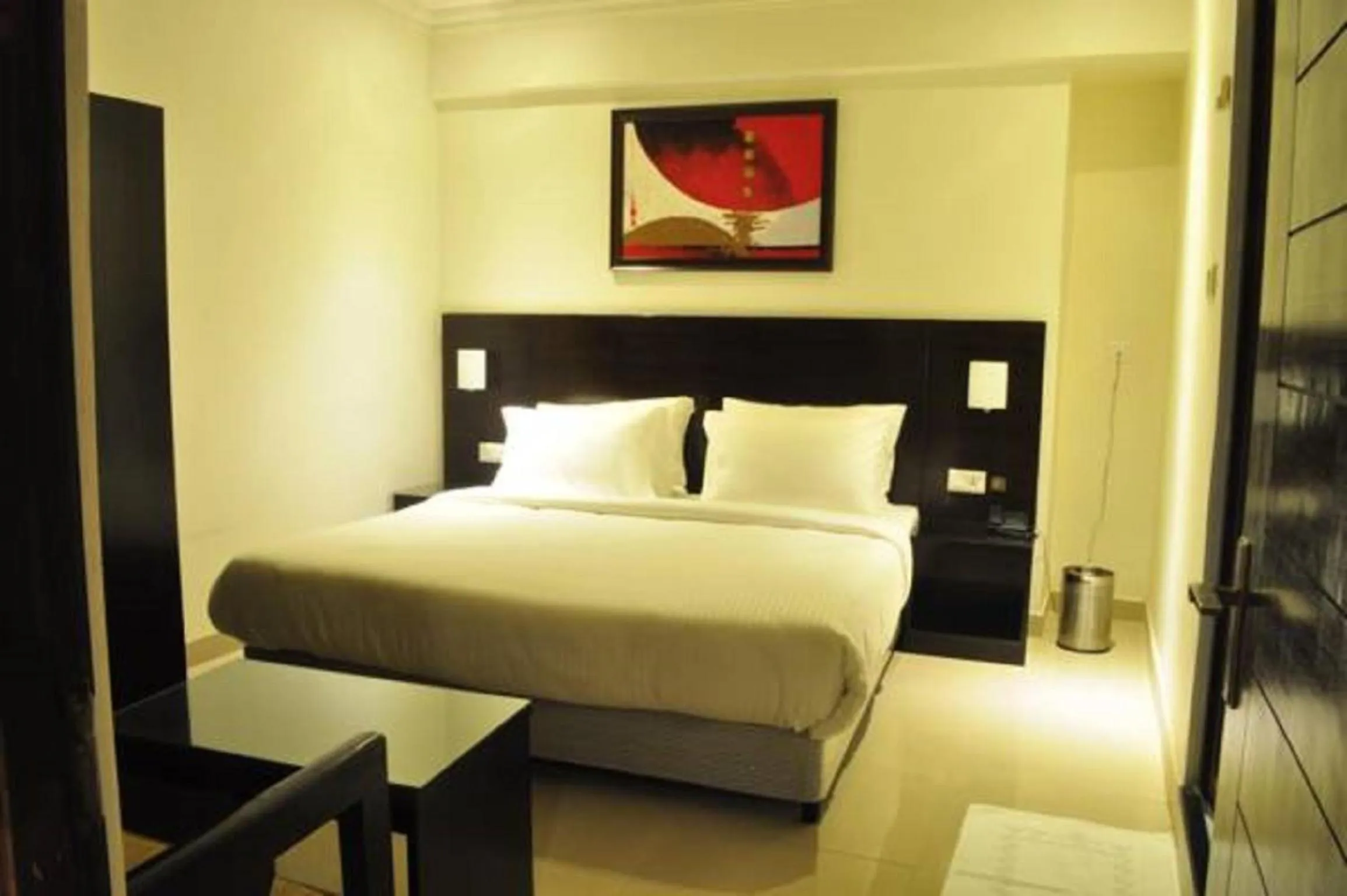Bedroom, Bed in ANR Hotels