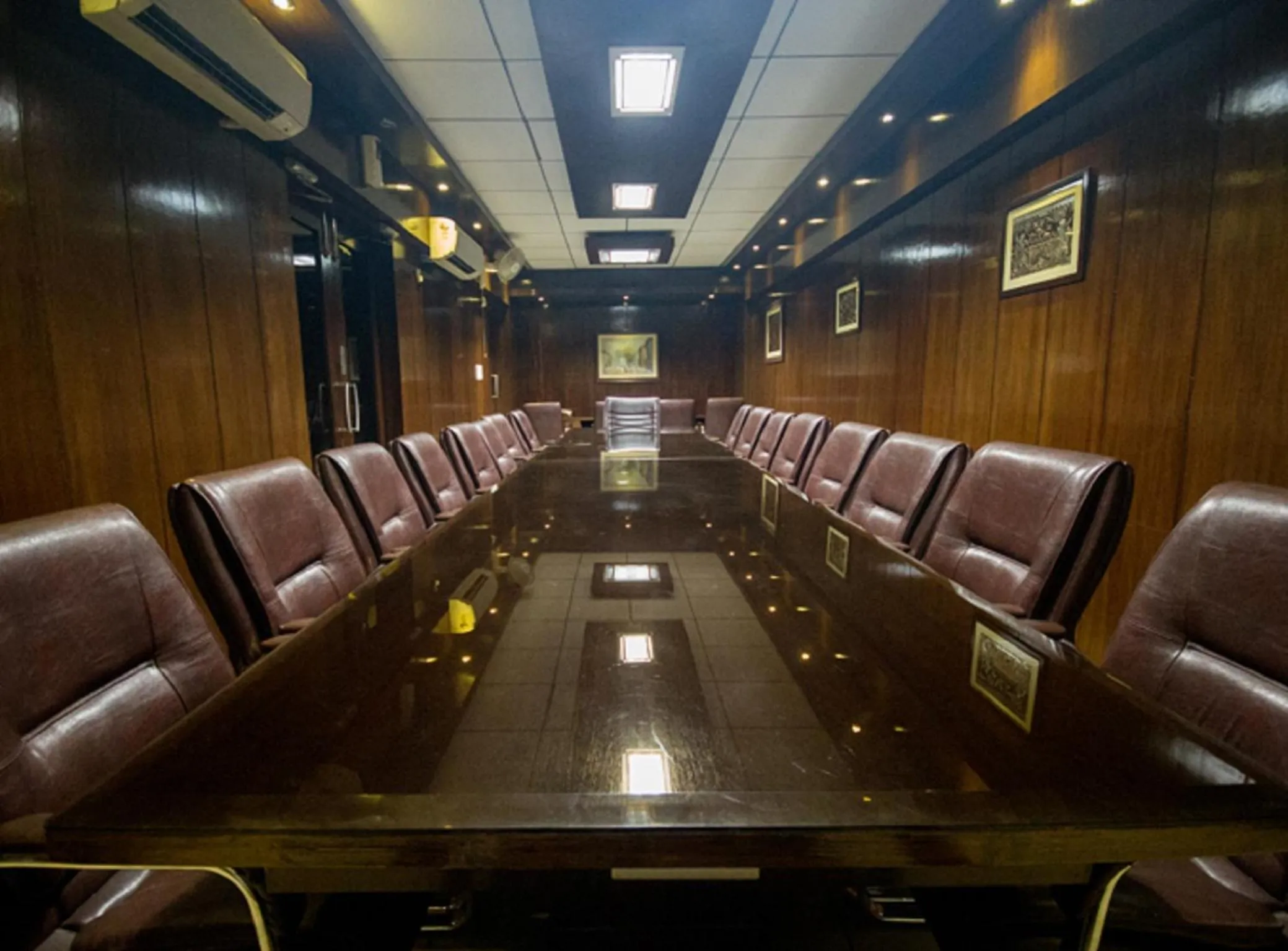 Business facilities in ANR Hotels